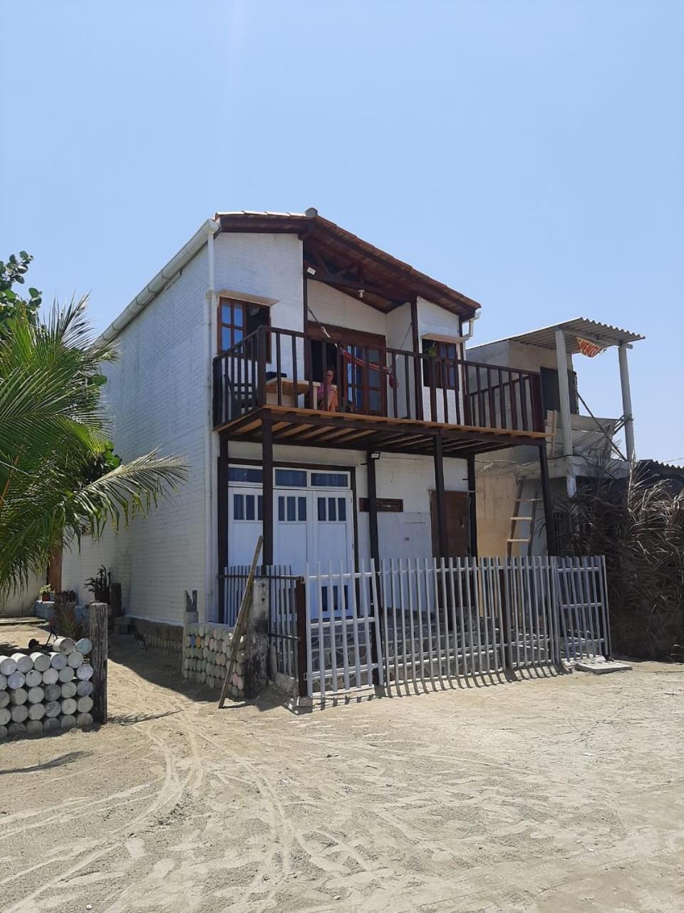Playa Descalzo Pensión