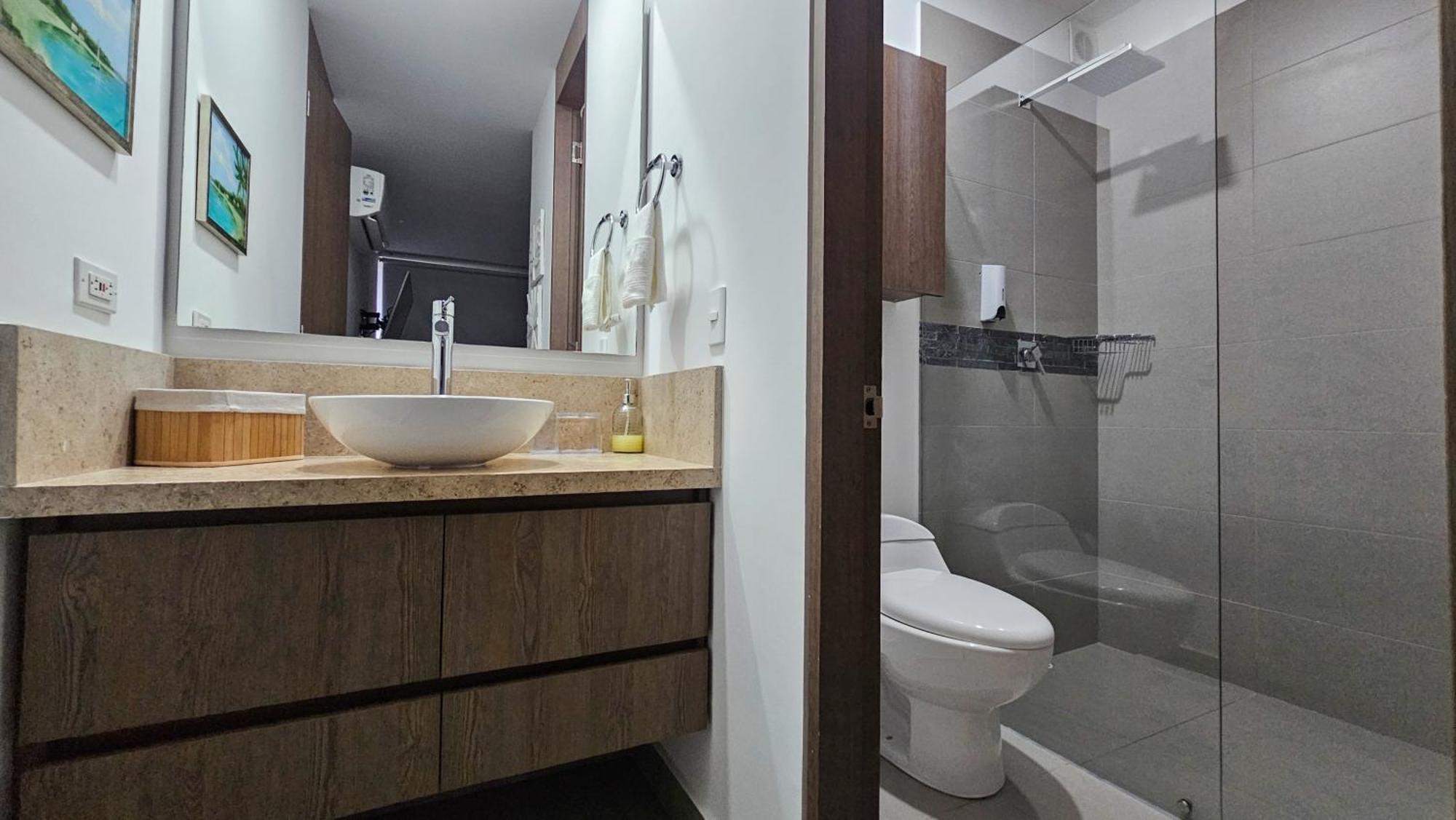 Beautiful, Remodeled In Building, Area Of *