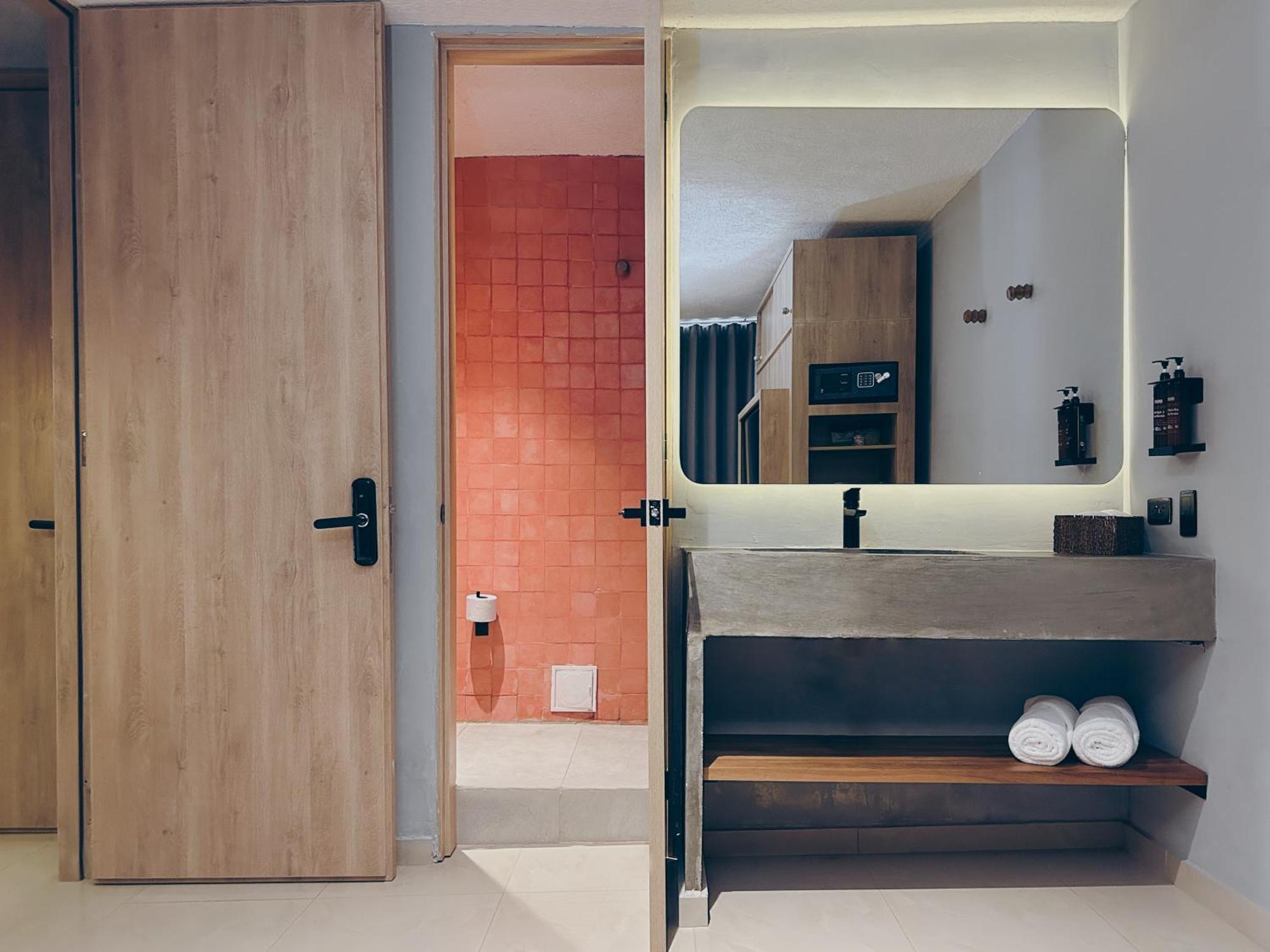 Mood Matuna Hotel