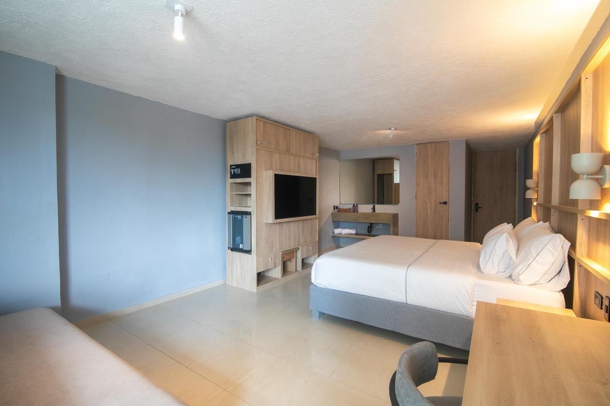 Hotel Mood Matuna