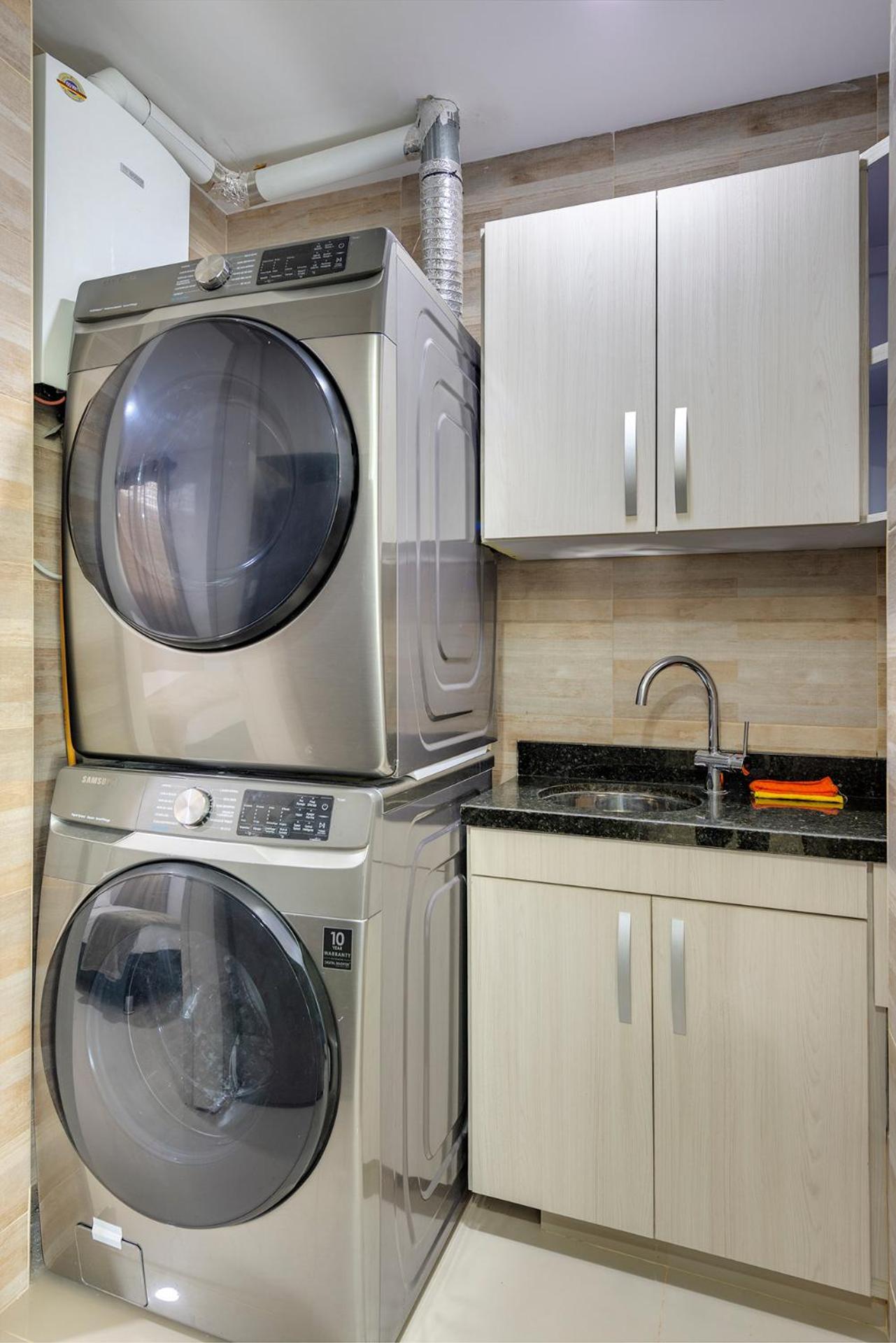 La Frontier Luxury Penthouse Apartamento *