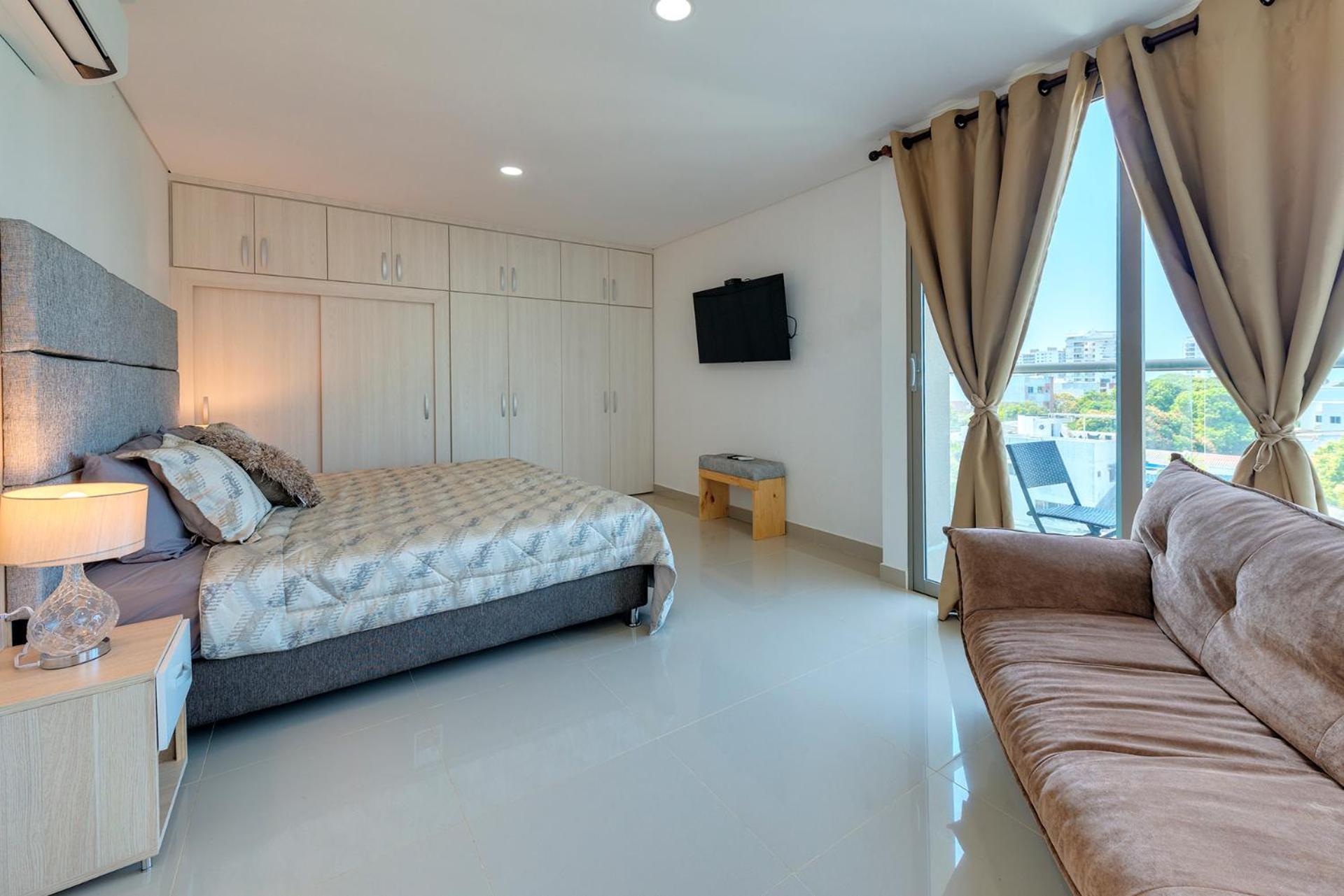 La Frontier Luxury Penthouse