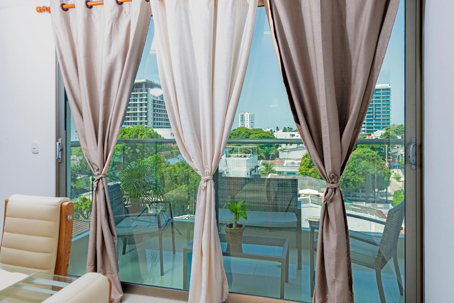 La Frontier Luxury Penthouse *