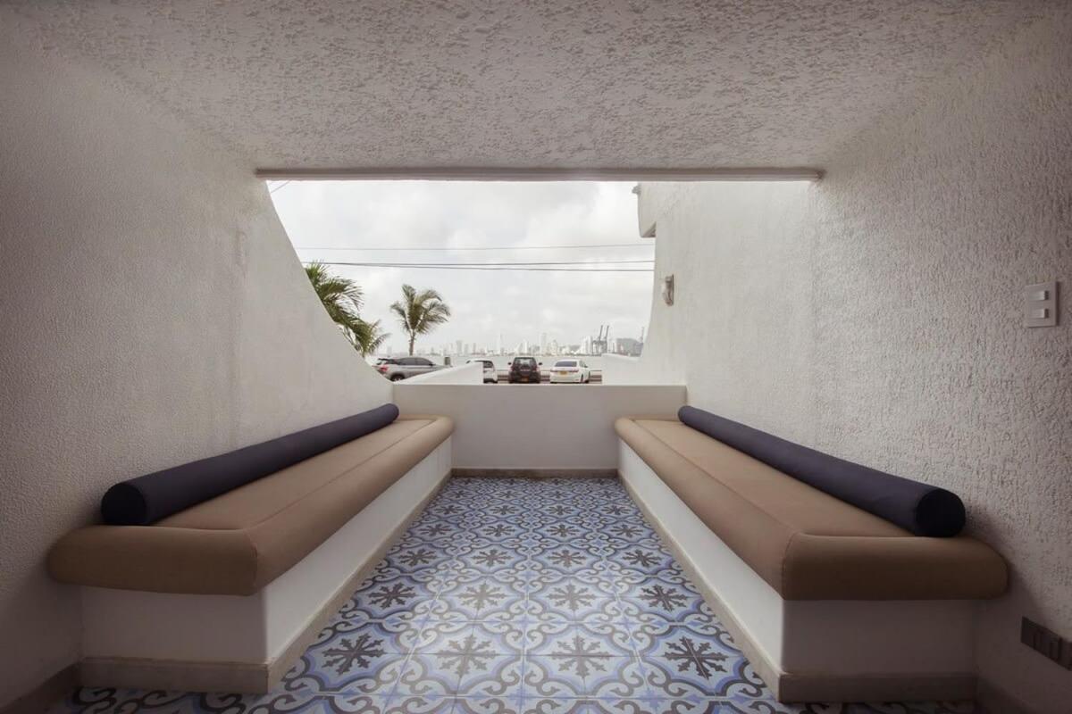 Lovely 2br With Ocean View In *