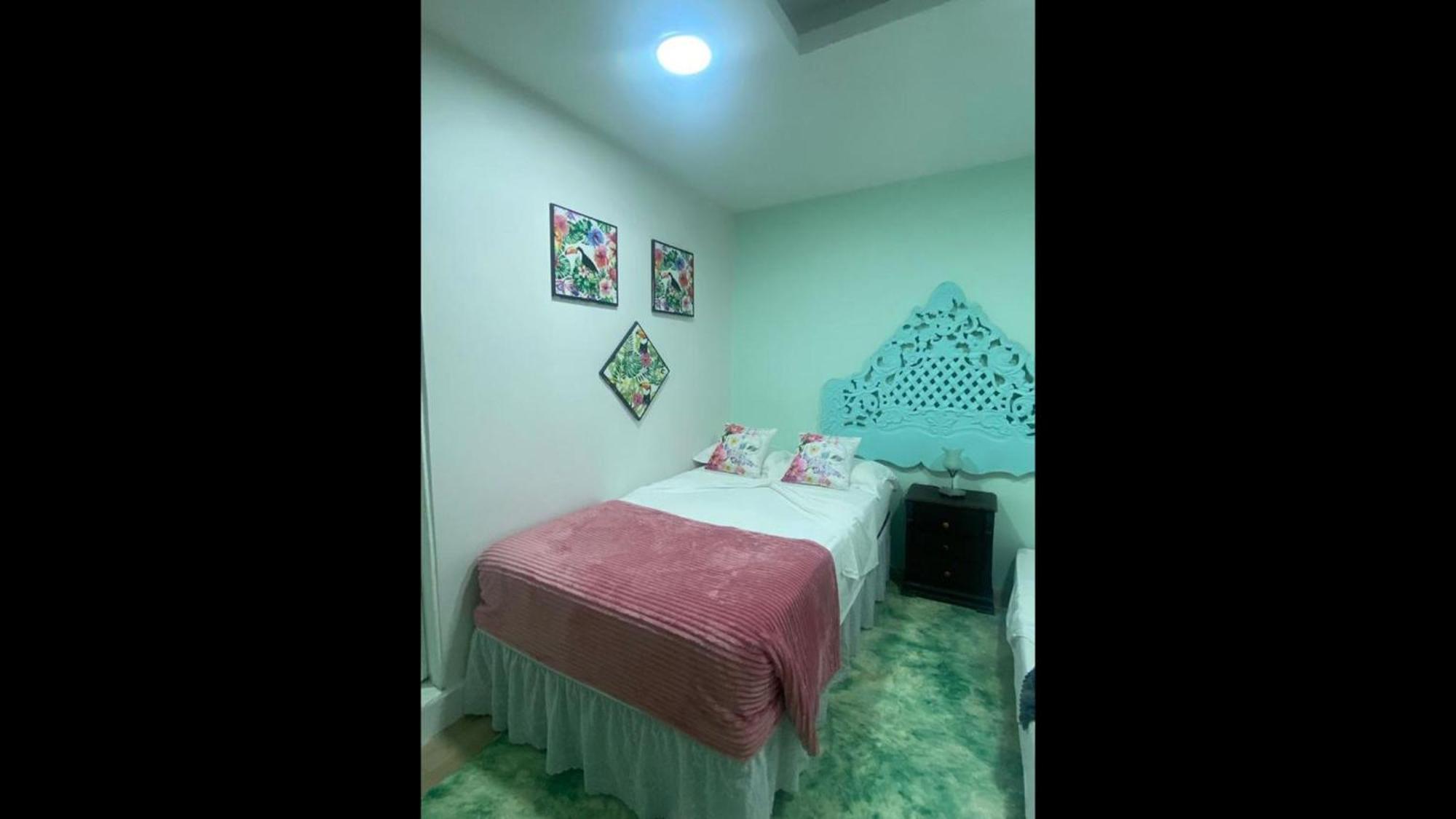 4cr-1m 4 Bedroom House In Getsemani With Air Conditioning And Wifi Сasa de vacaciones