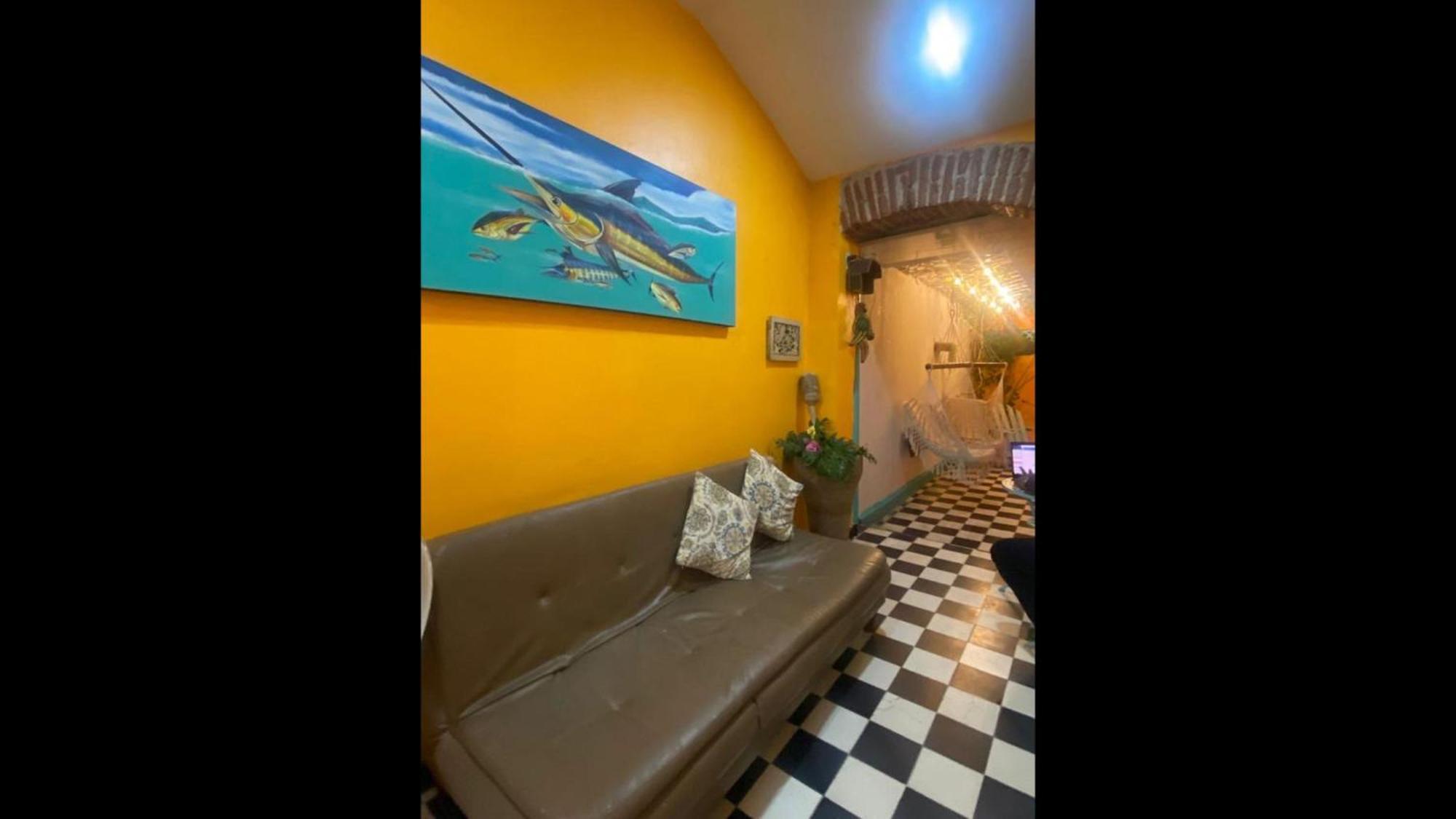 Сasa de vacaciones 4cr-1m 4 Bedroom House In Getsemani With Air Conditioning And Wifi