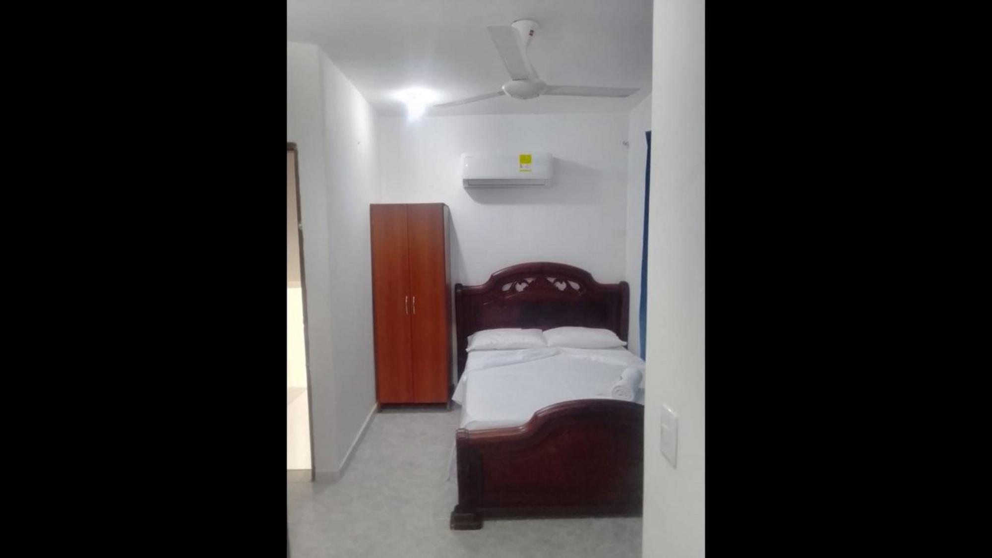 2ag-1m House With Beautiful Galleries In Gethsemane With Jacuzzi Сasa de vacaciones