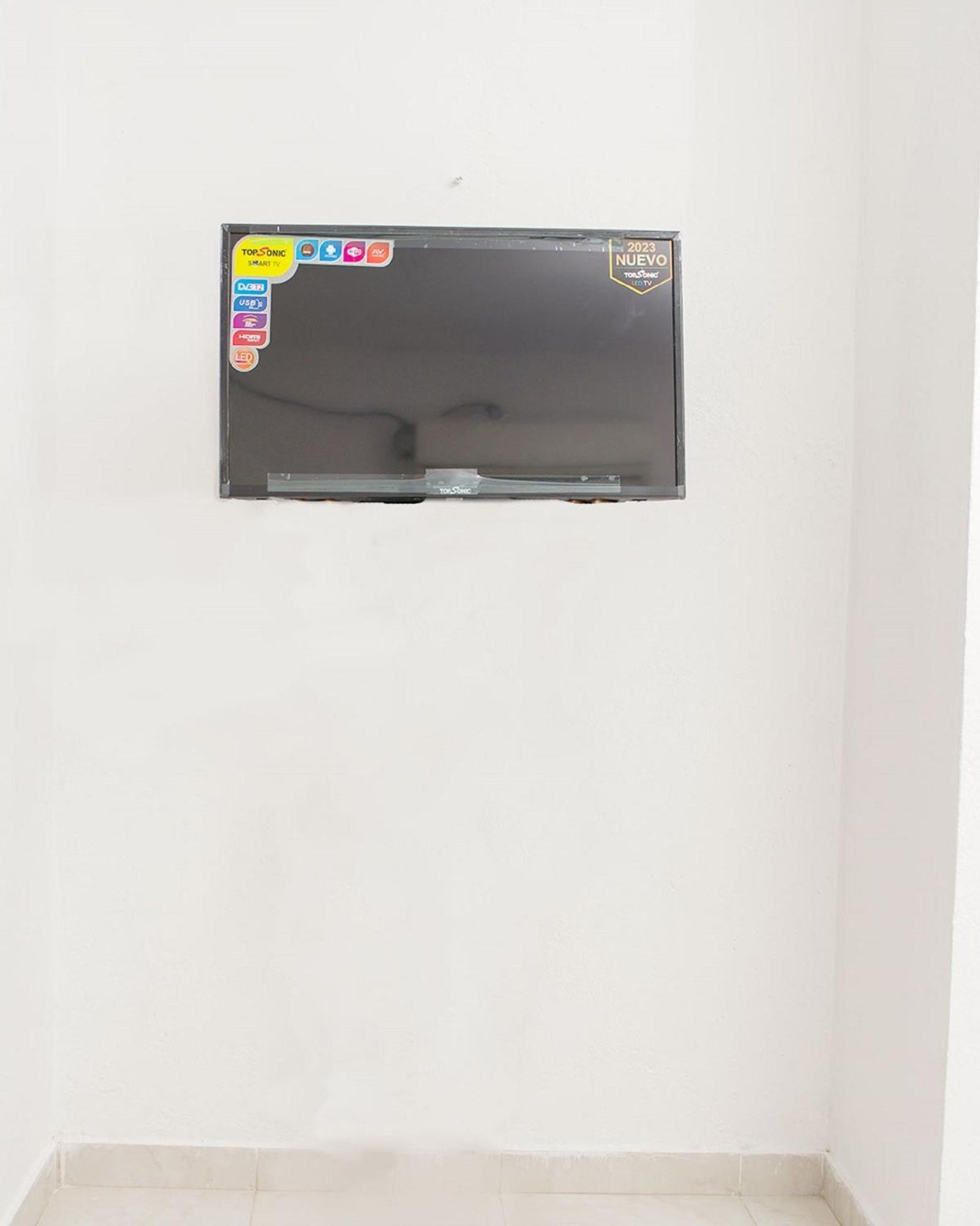 In Guest - Hb3 In La Boquilla Cartaena With Air Conditioning And Jacuzzi Pensión Cartagena