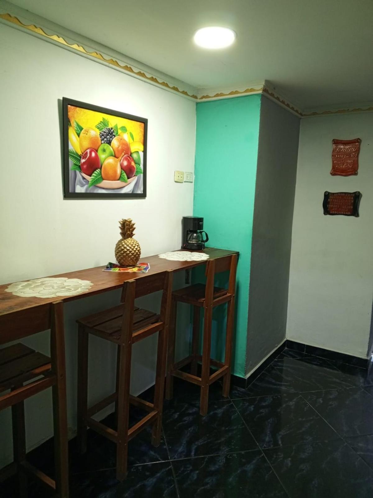 Guest house Sharly House *