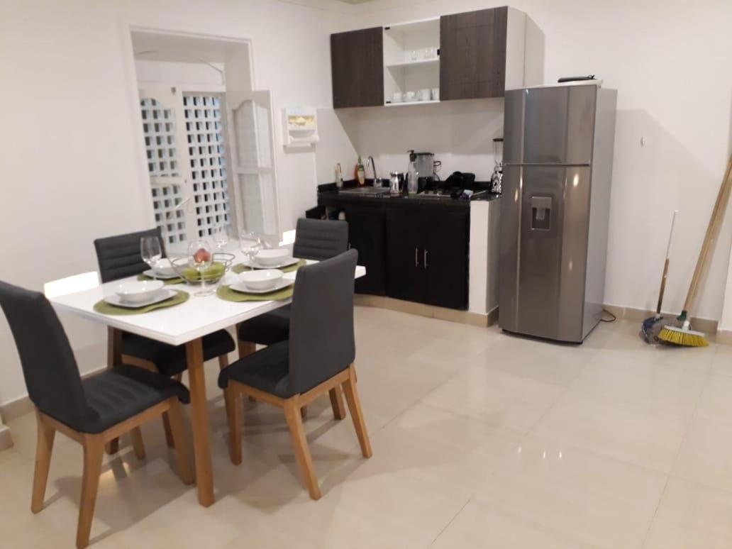Apartamento Hermoso Apto Estudio En La Ciudad Amurallada! *