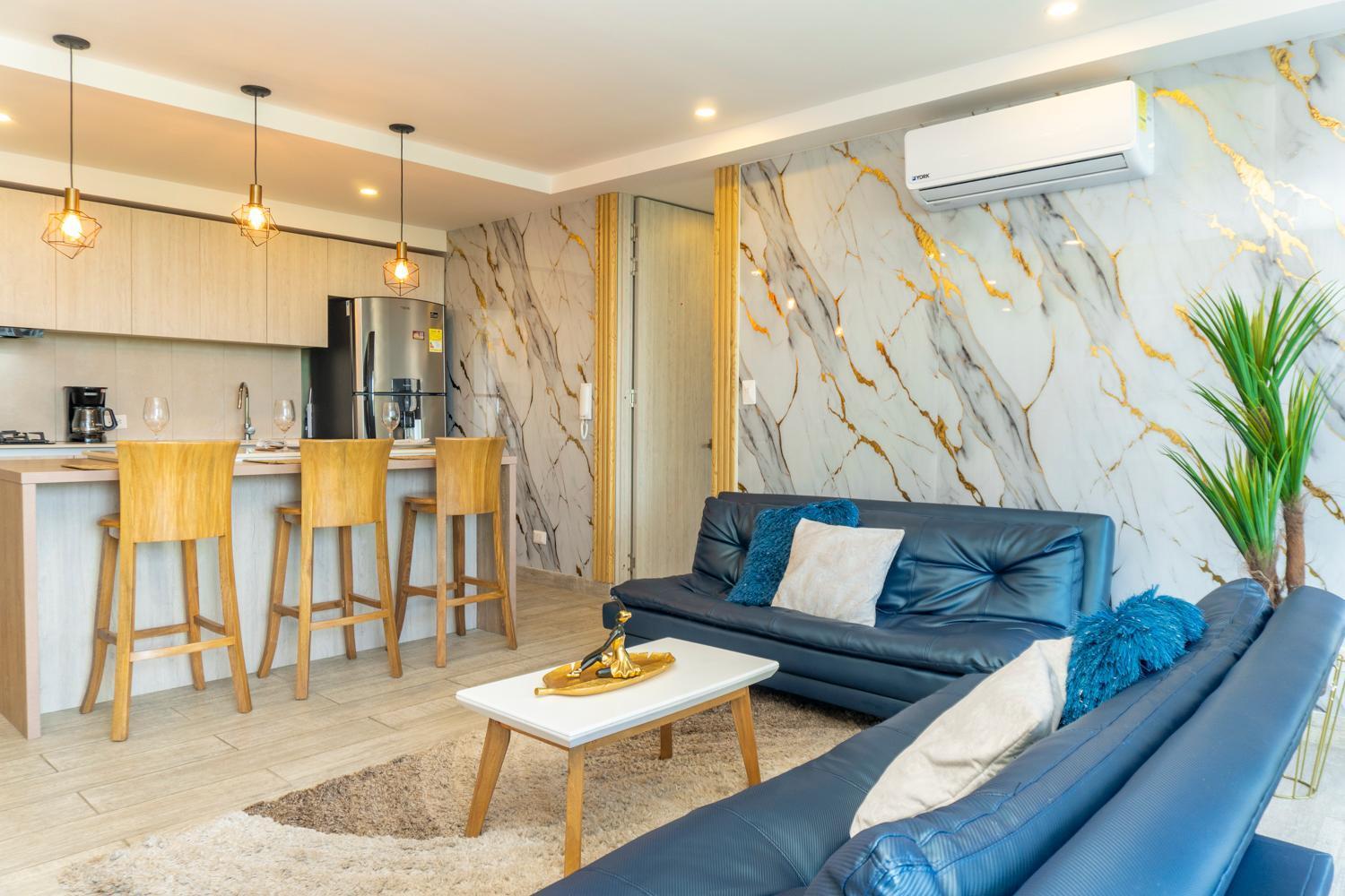 Dominique Cartagena, Beautiful 2 Bedroom *