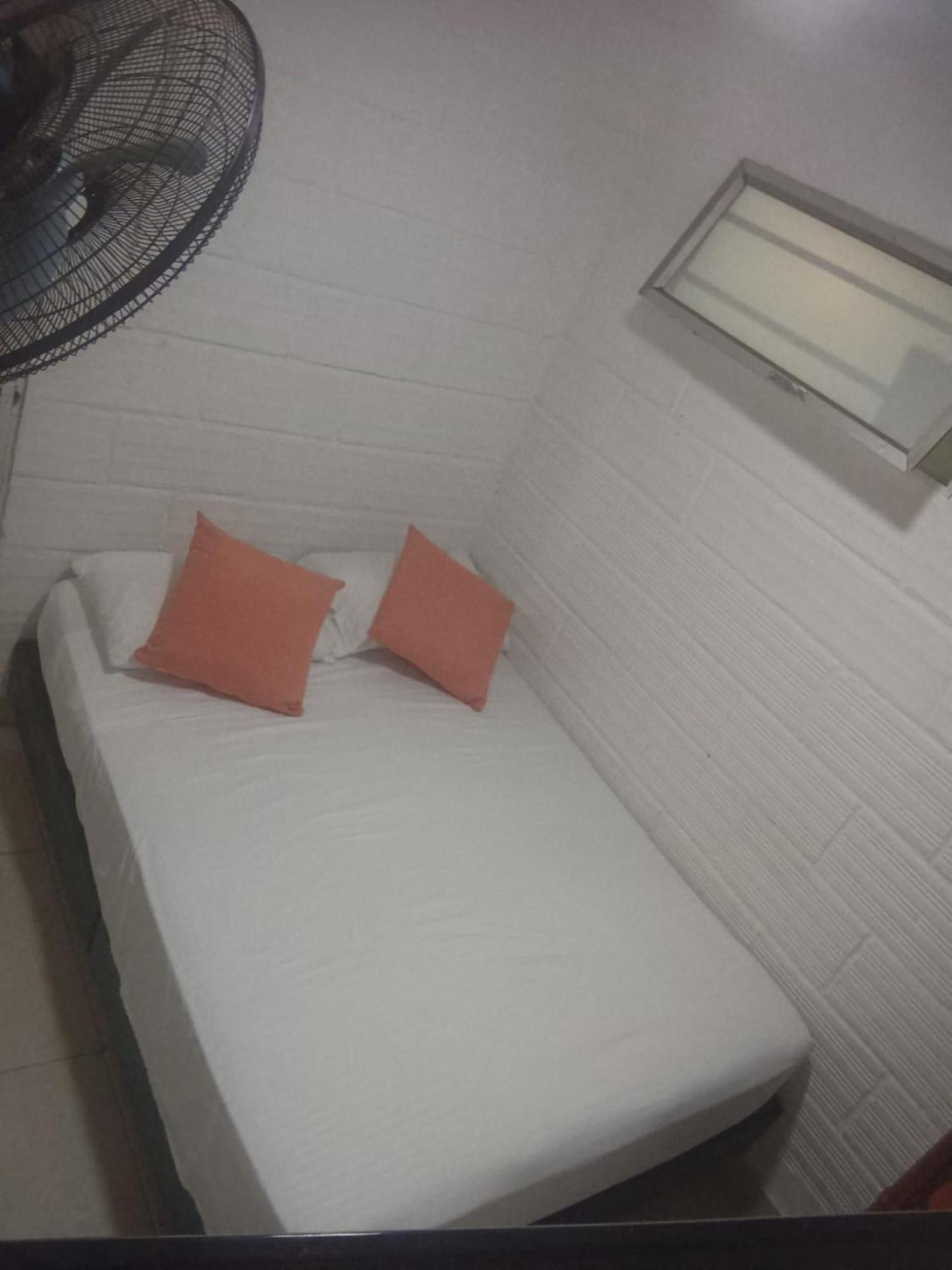 Catalleya Hostal *