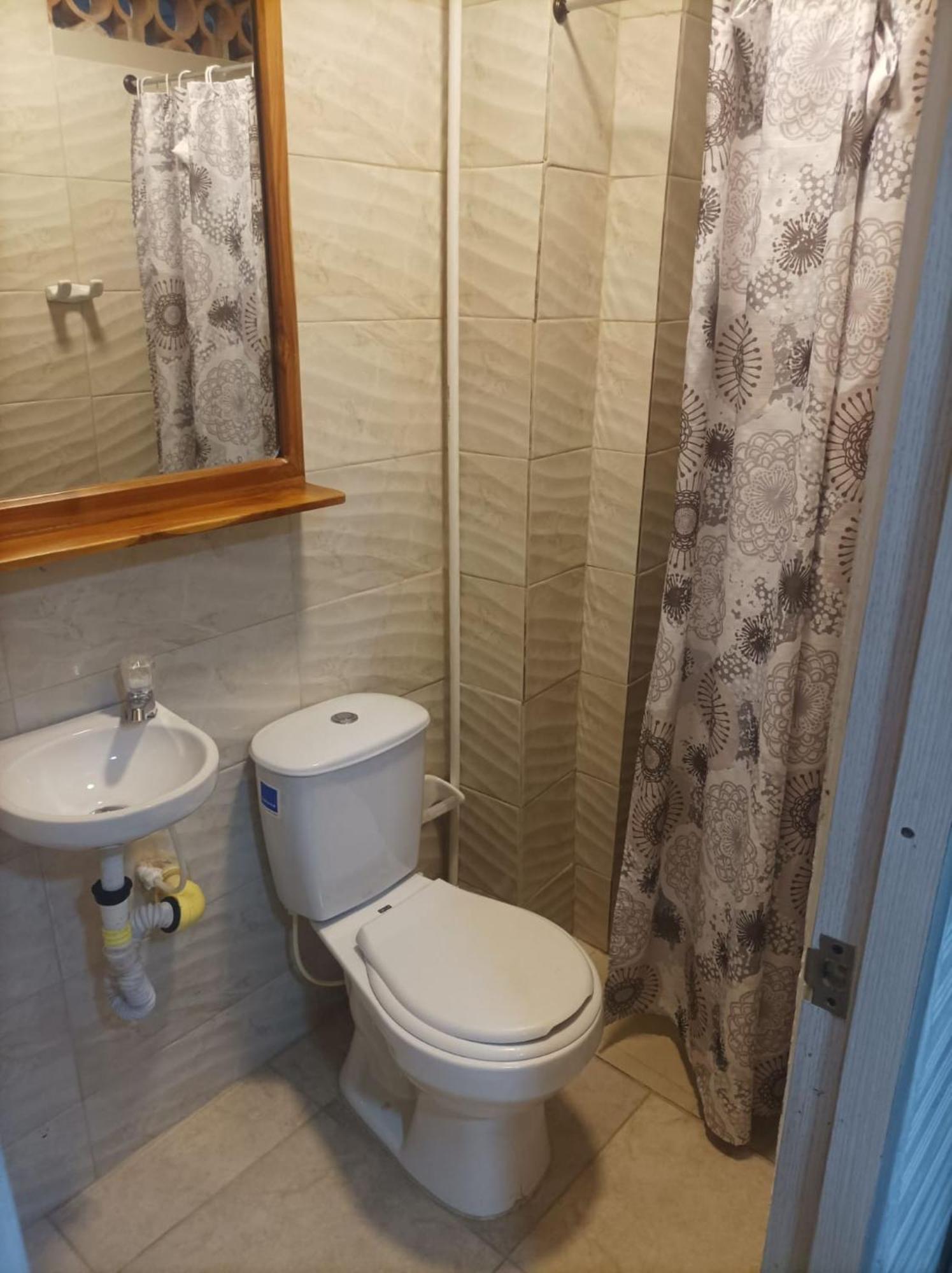 Hostal Catalleya