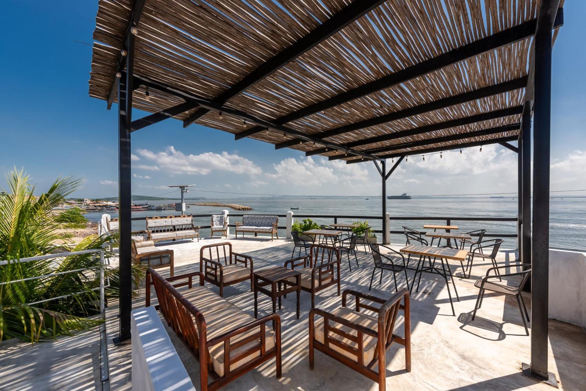Hotel Baruna Eco *