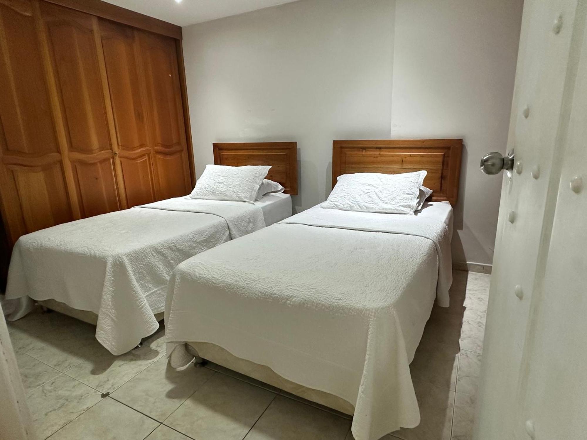 Alvarez Apartamento *