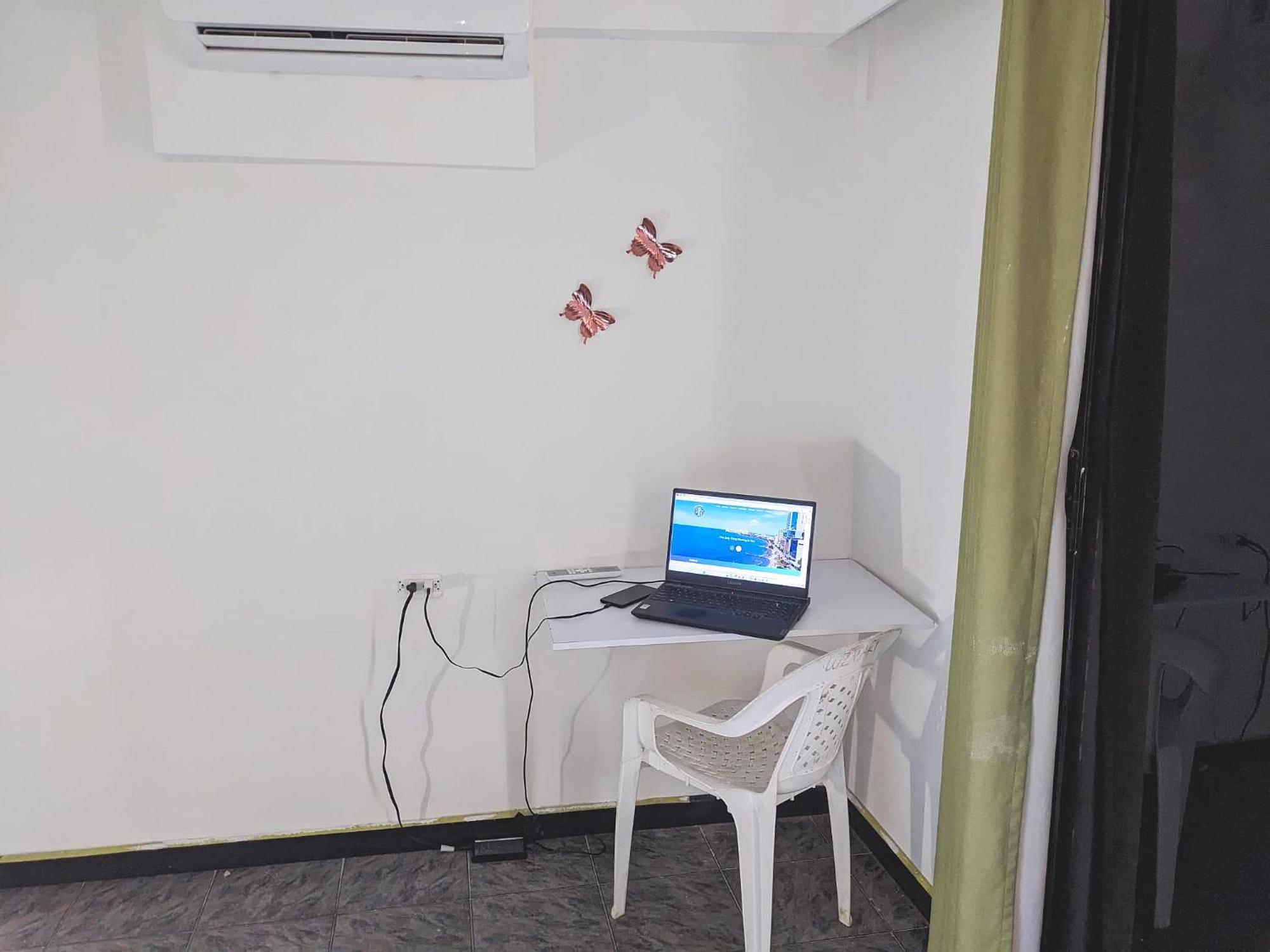 Acuavista Hostal *