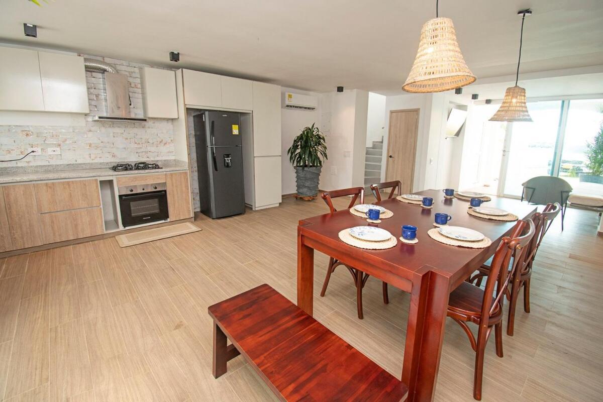 Lux House, Aldaba Selection Villa *