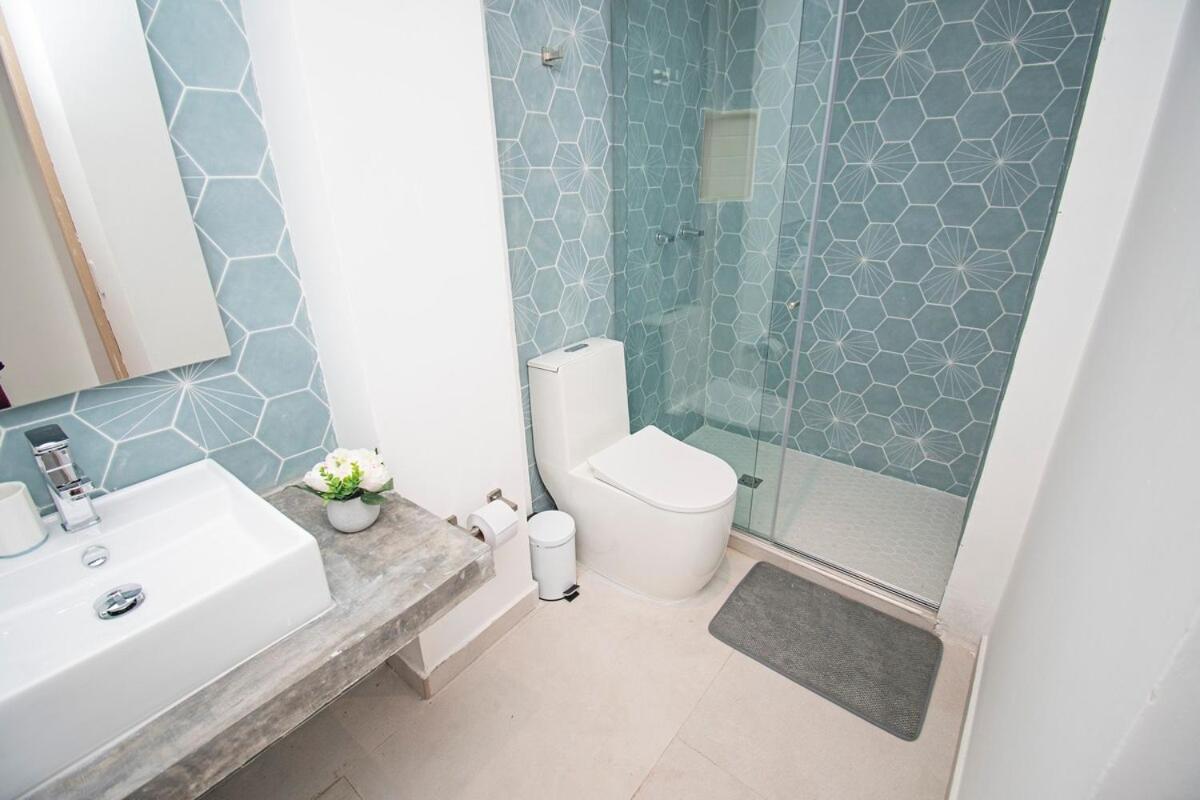 Lux House, Aldaba Selection Cartagena