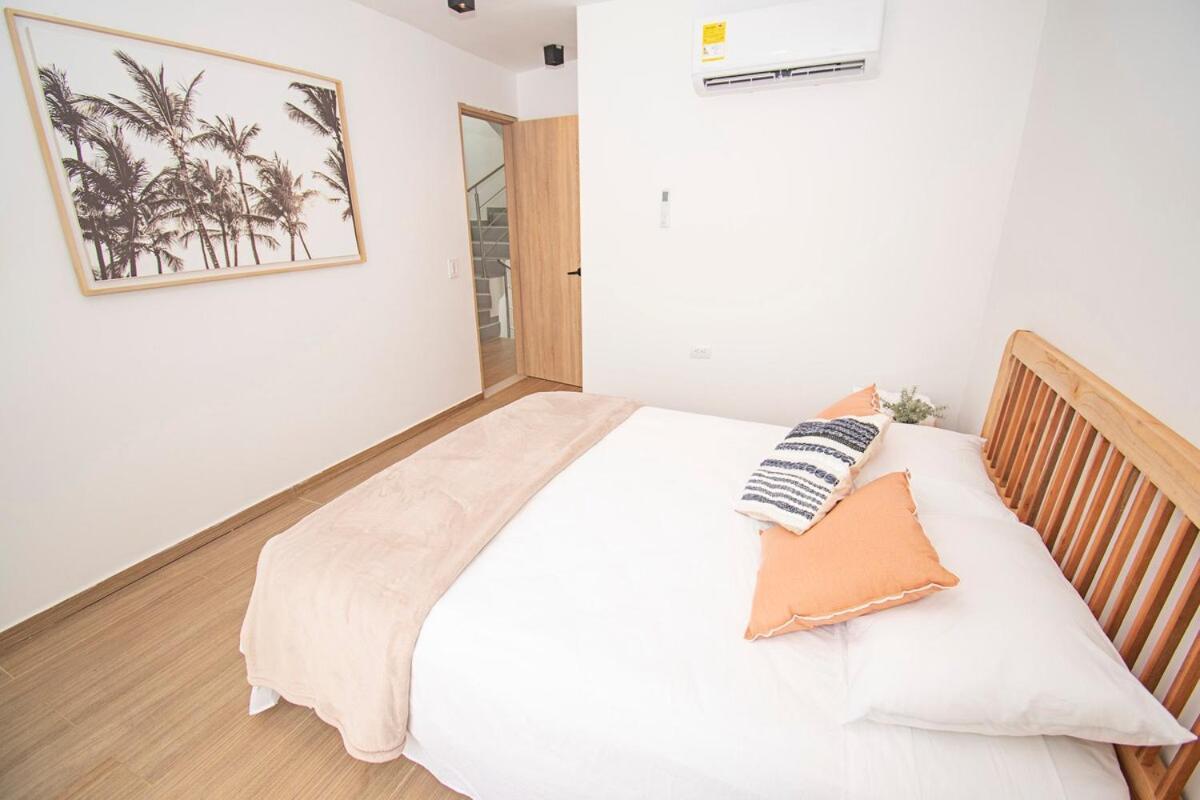 Lux House, Aldaba Selection Villa