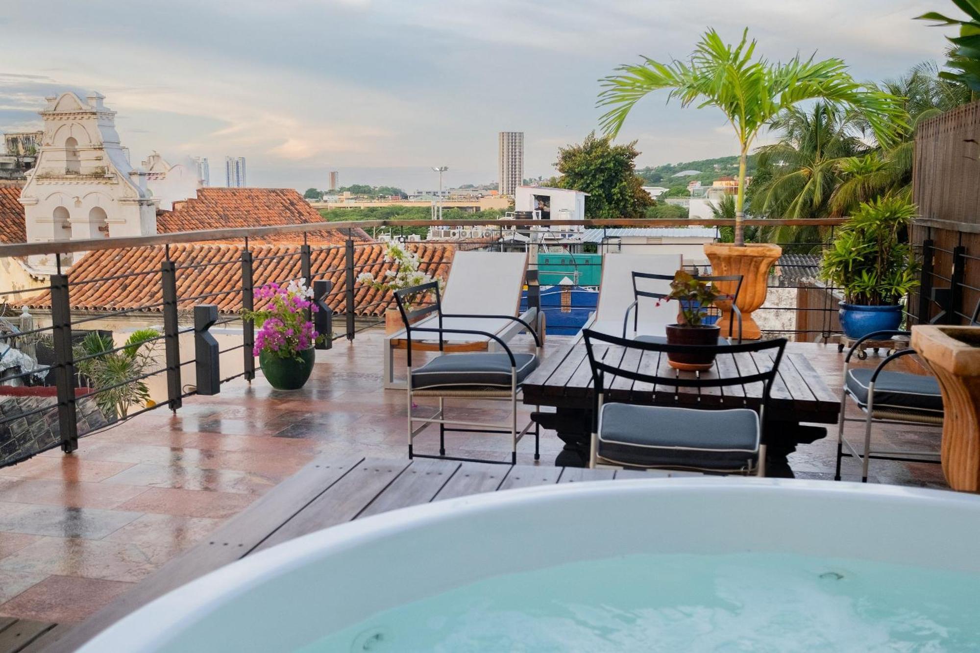 Lujosa Casa 5hab Jacuzzi & Piscina * Cartagena