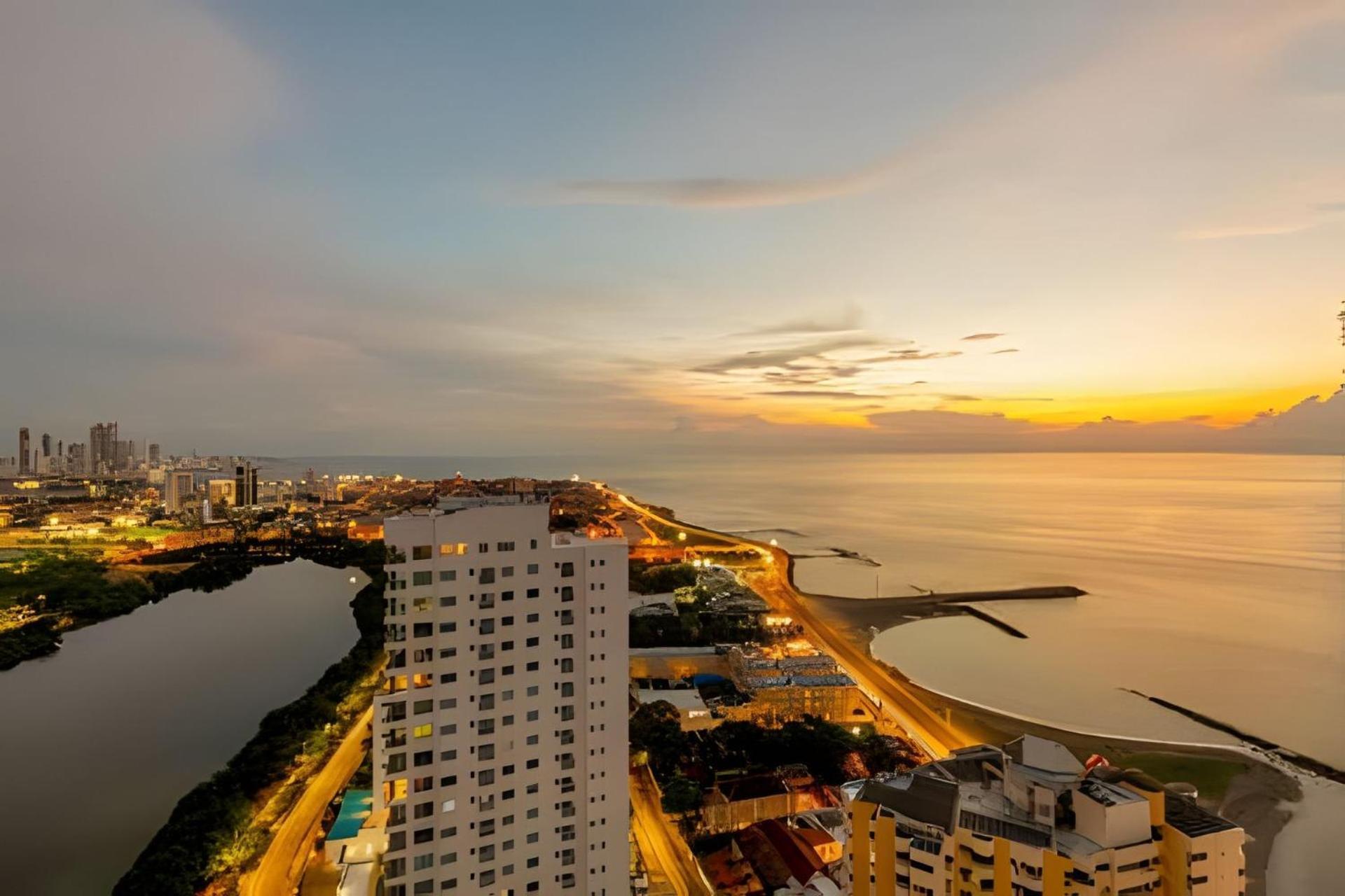 Lujoso Y Nuevo Cerca Al Centro/ Piscina Panoramica Apartment Cartagena