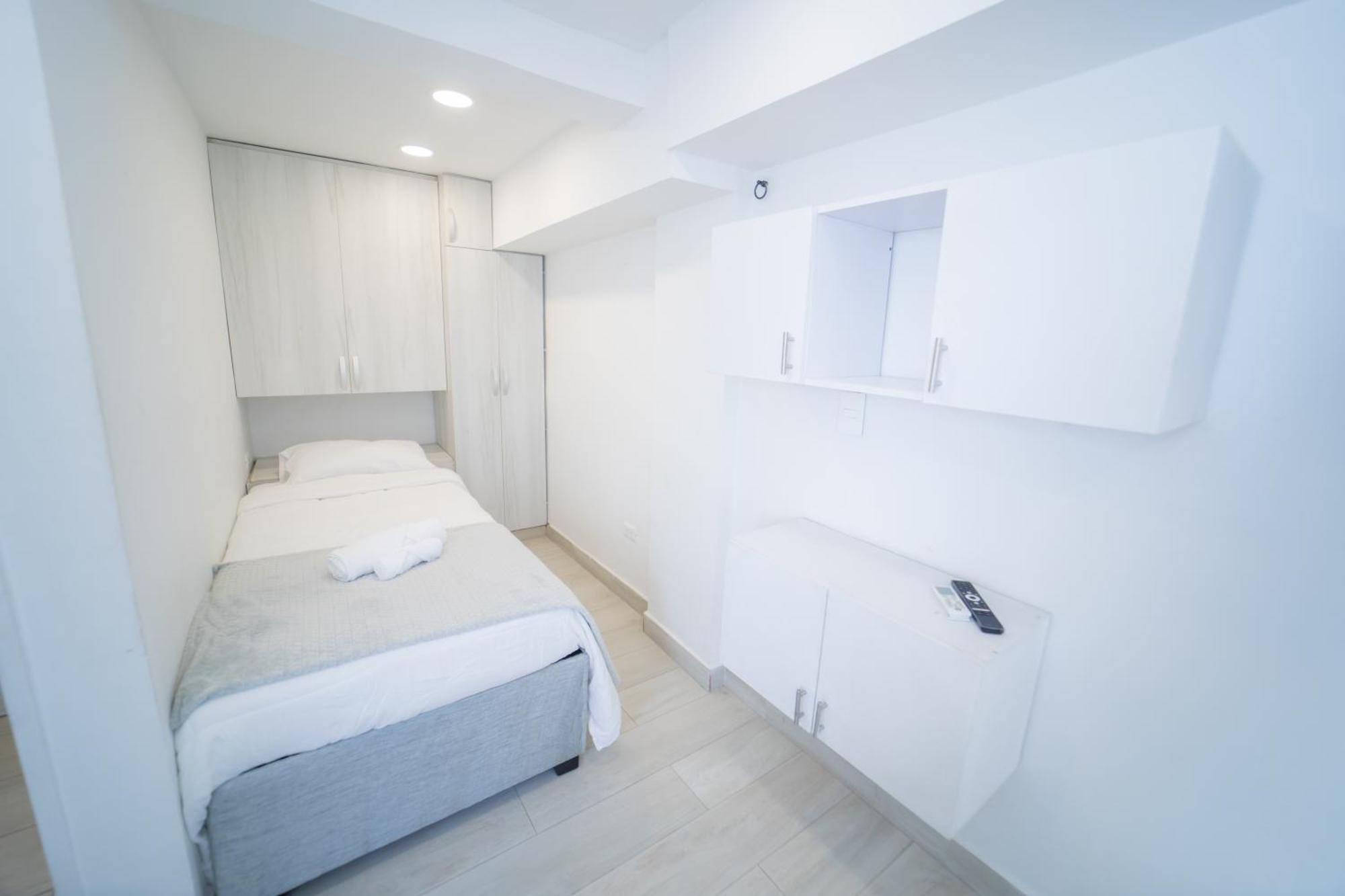 Apartamento Beach-front With 2 Beds, Aircon &