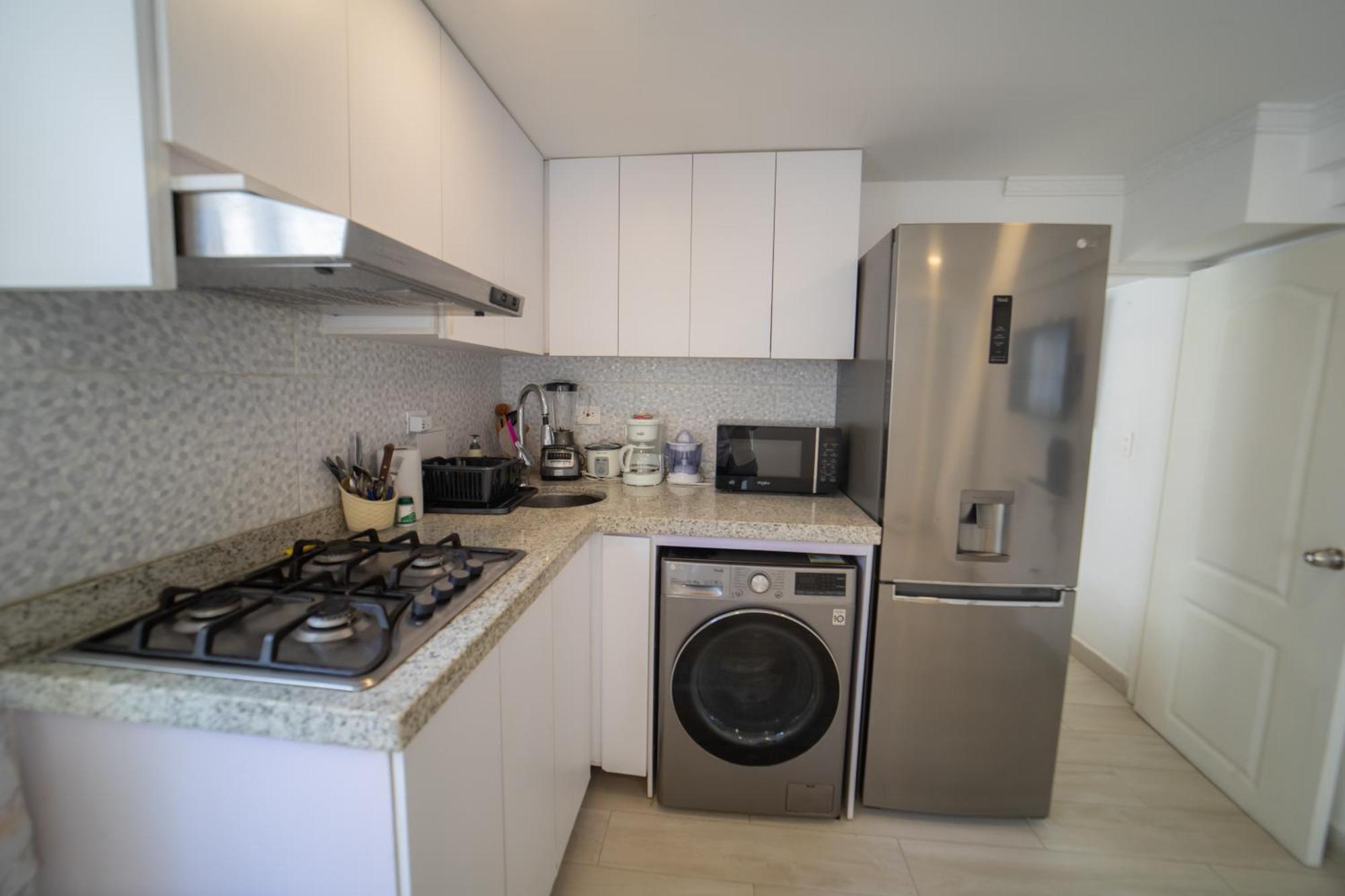 Beach-front With 2 Beds, Aircon & *