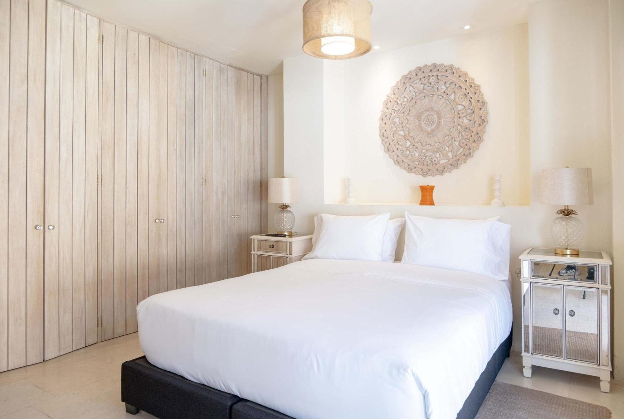 Apartamento Fantastic House With Amazing Pool In *