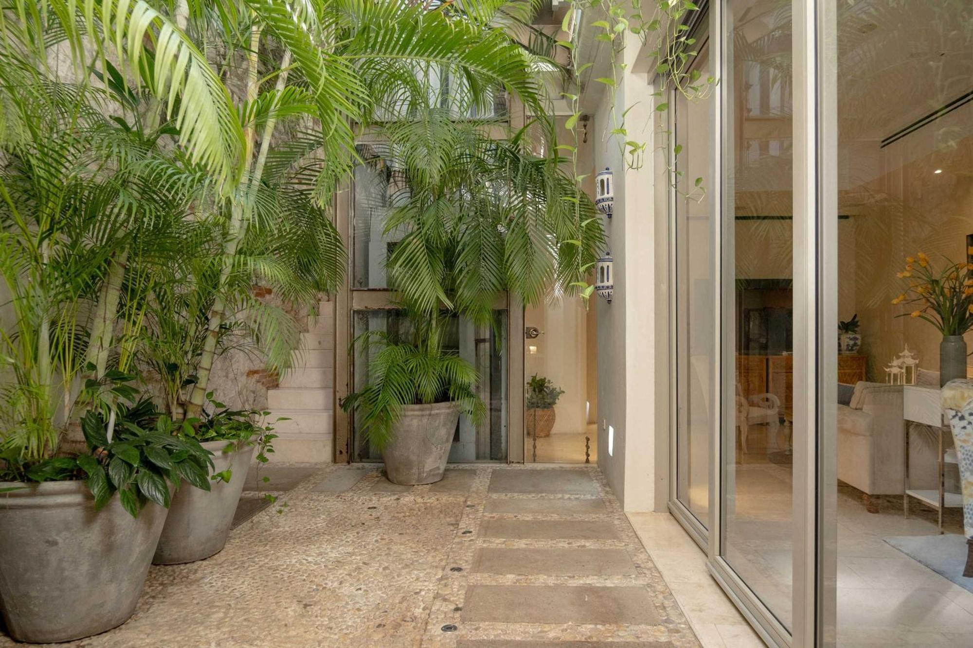Apartamento Fantastic House With Amazing Pool In *