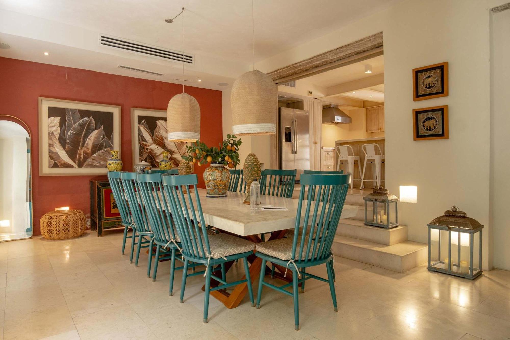 Fantastic House With Amazing Pool In *