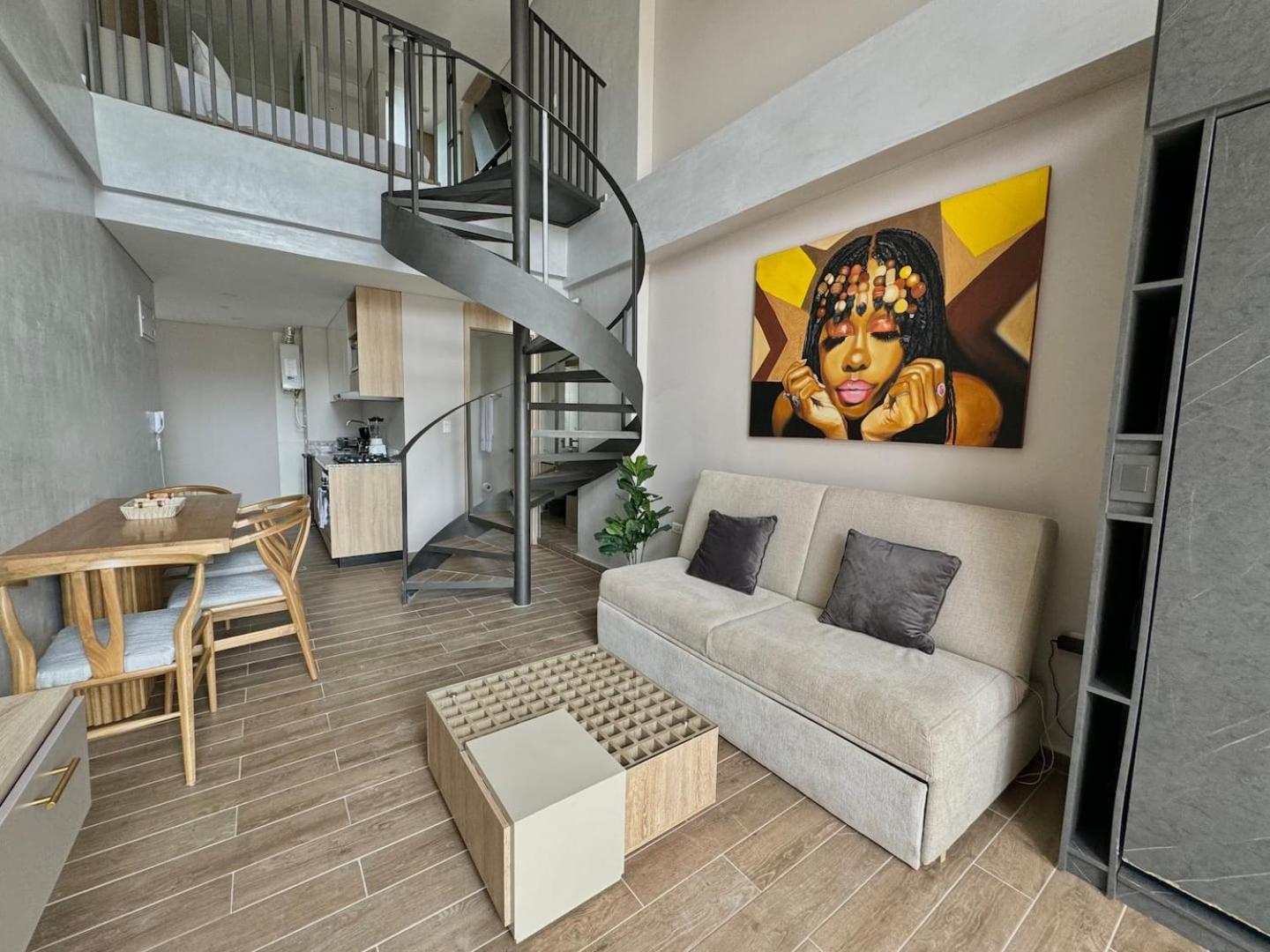 Stunning Loft - Historic Center - Rooftop Pool Apartment *