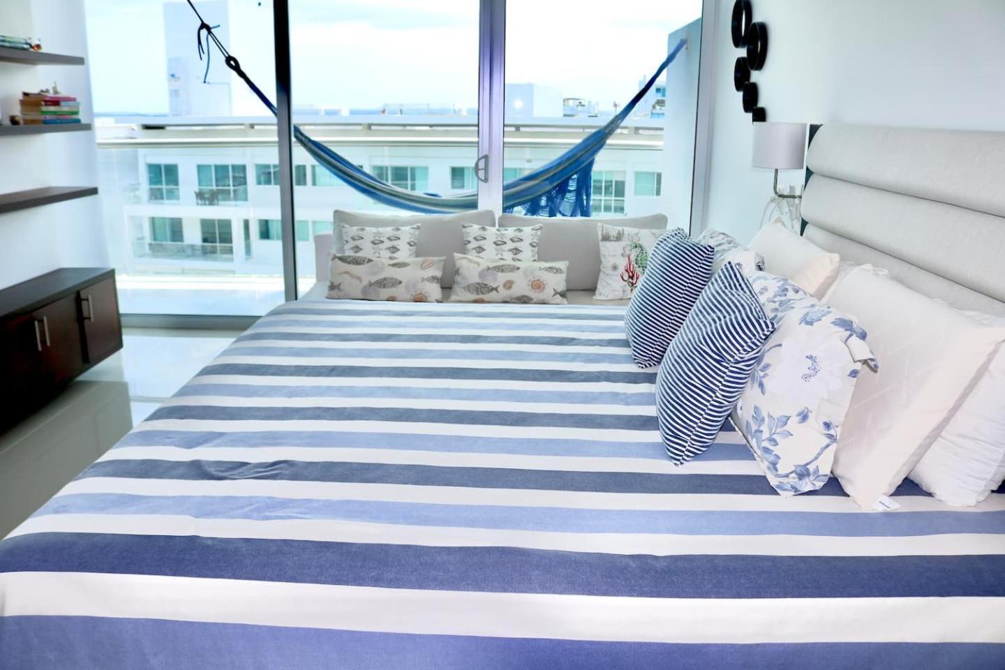 2br Luxury Beachfront With Direct Access Apartment