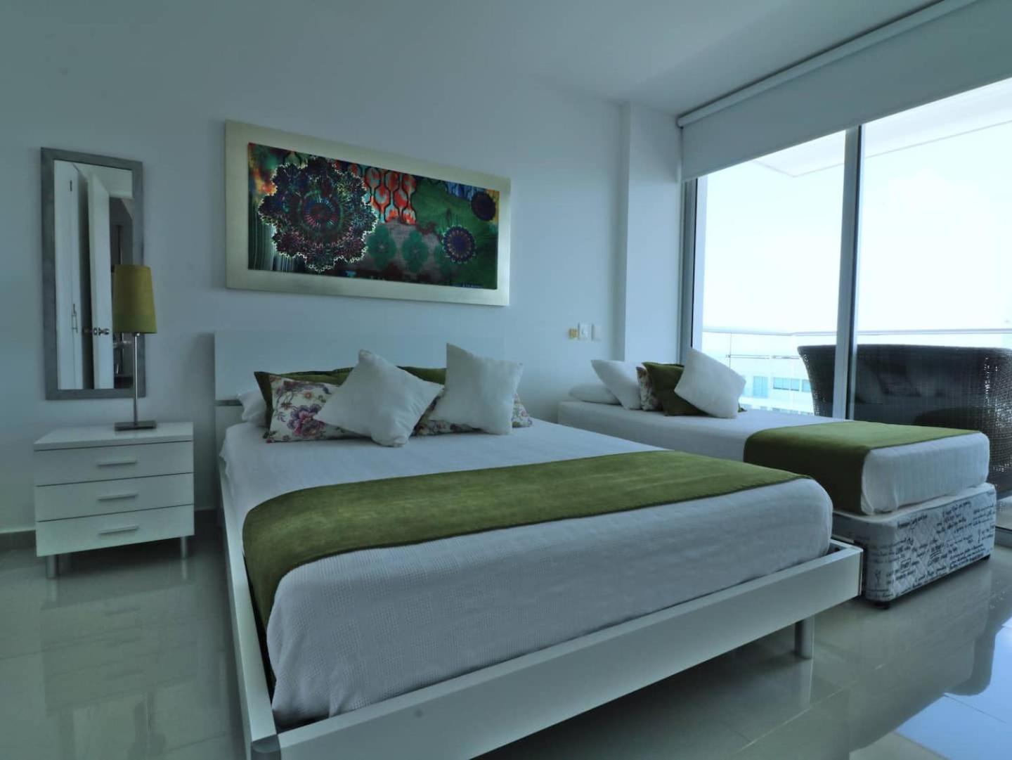 2br Luxury Beachfront With Direct Access Cartagena