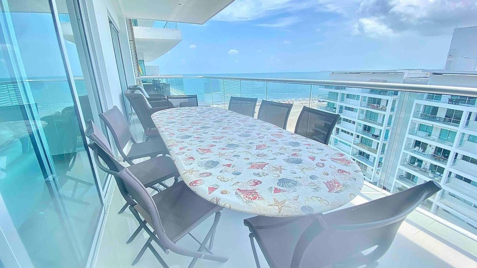 2br Luxury Beachfront With Direct Access *
