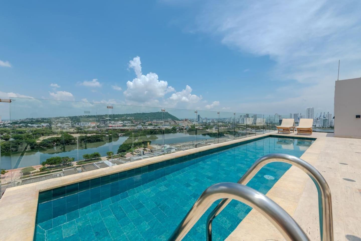 Apartamento Trendy Loft In Old - Rooftop Pool