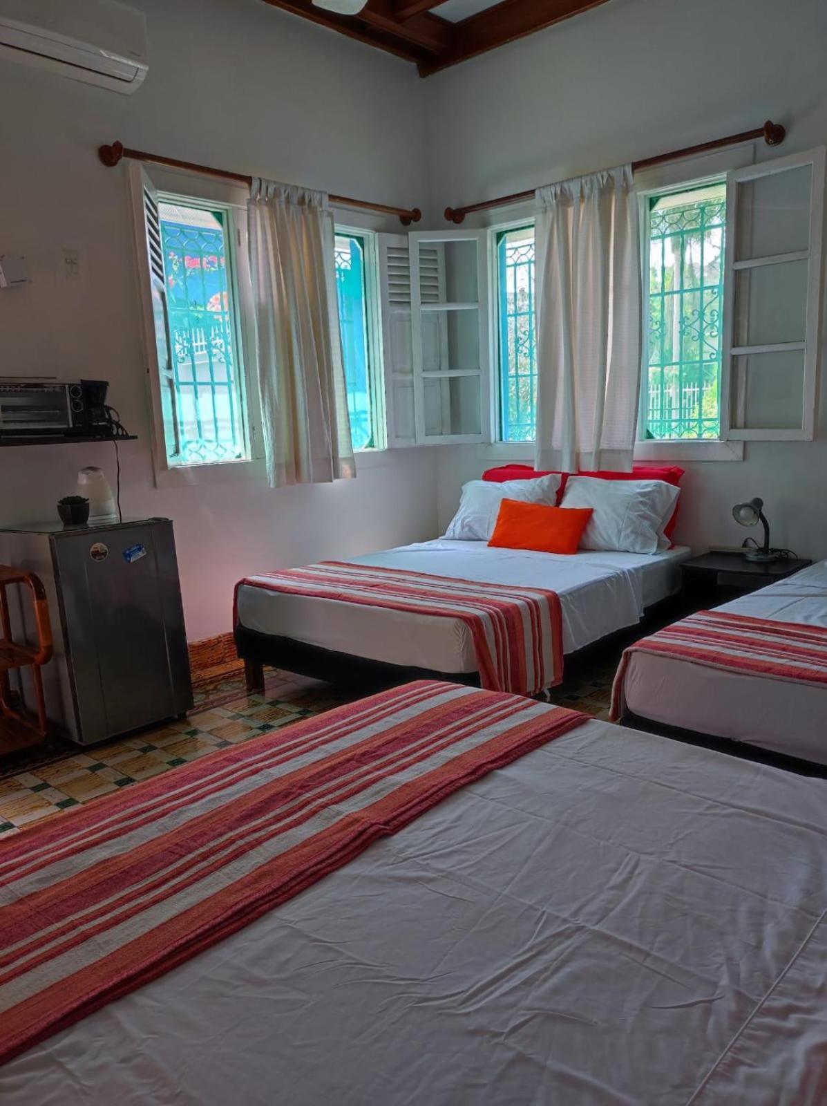 Homestay La Casa Azul *