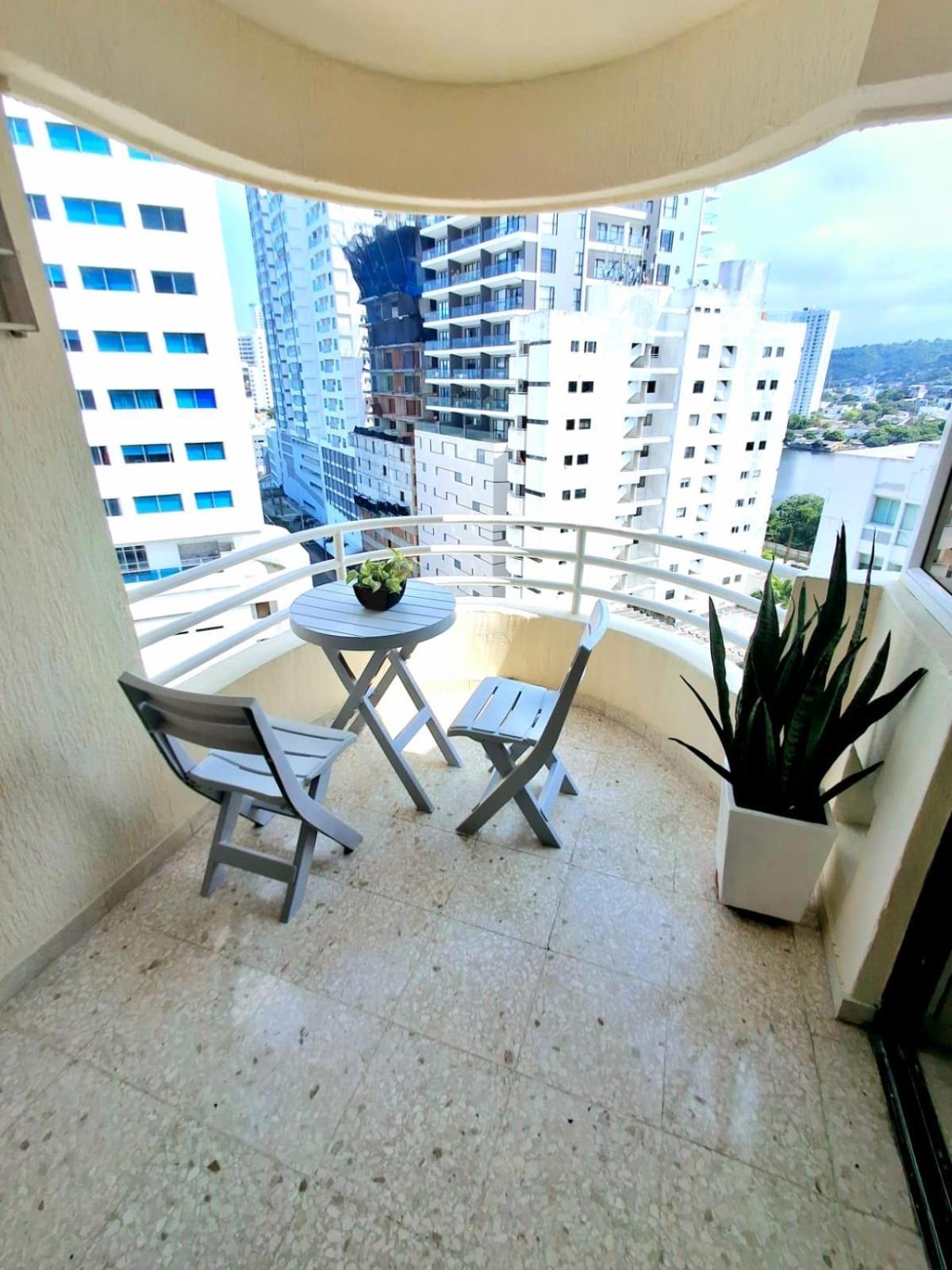 Cabrero 1212 Apartment