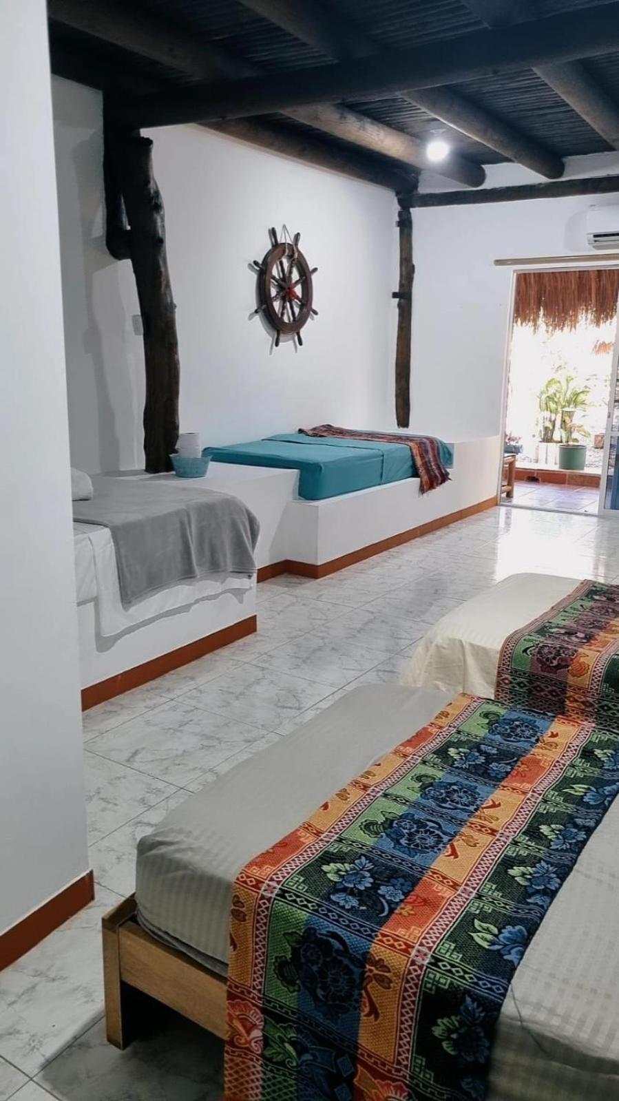 El Refugio Del Tiburon Pensión *