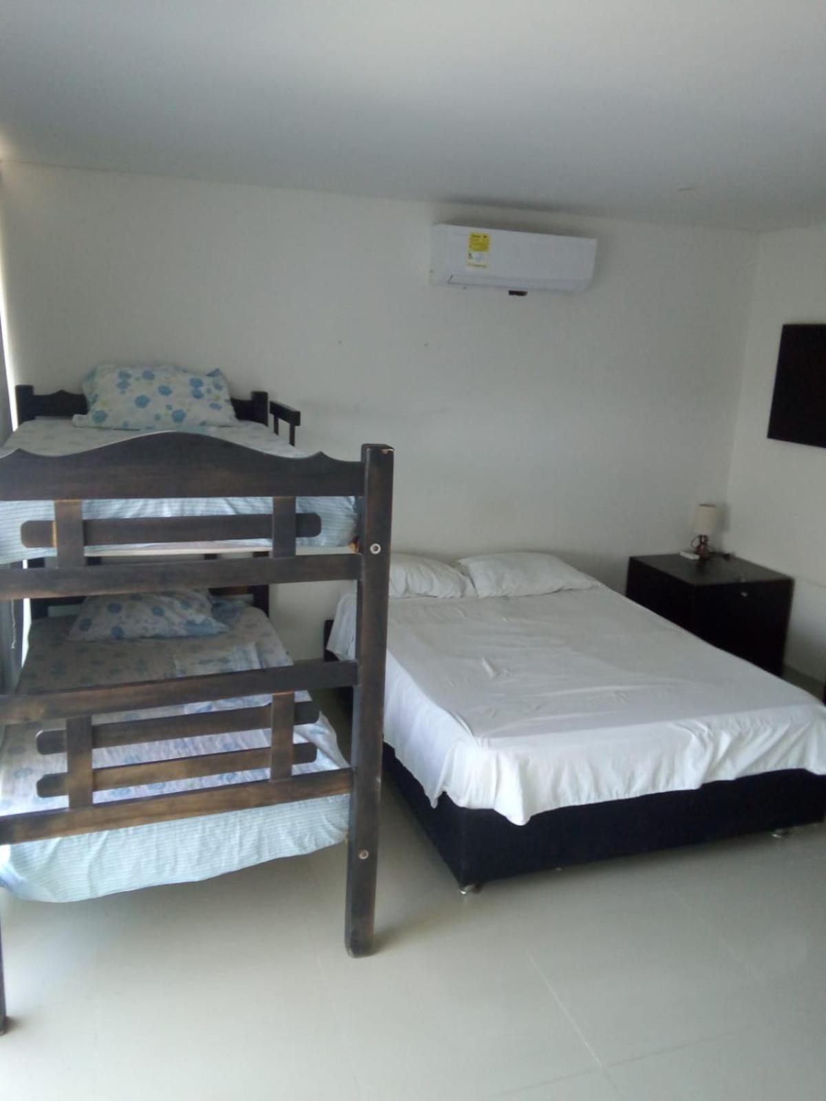 Luxury Playa Azul Frente Al Mar 200m *