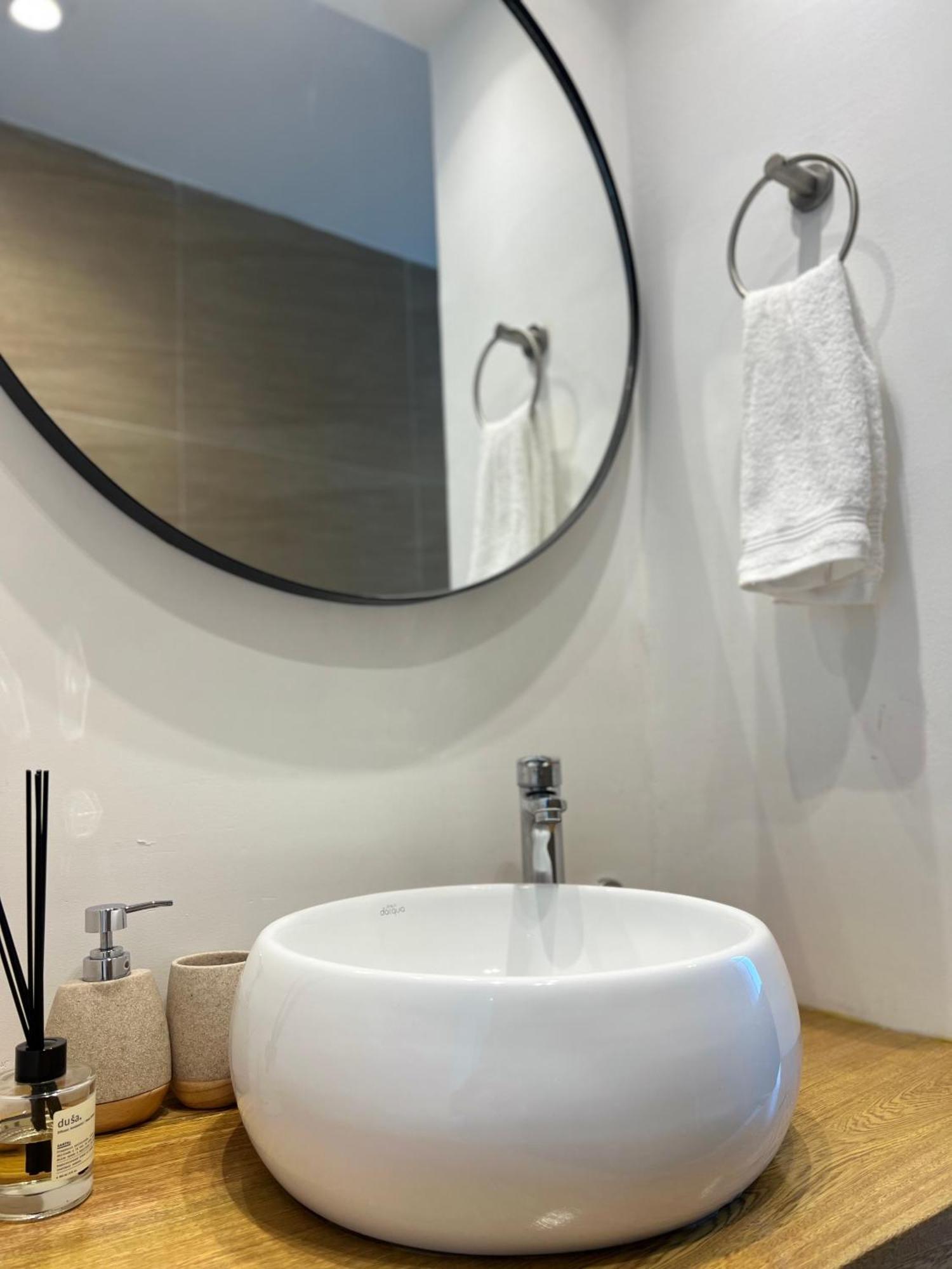 Apartamento With Direct Access To The Sea In Ctg *