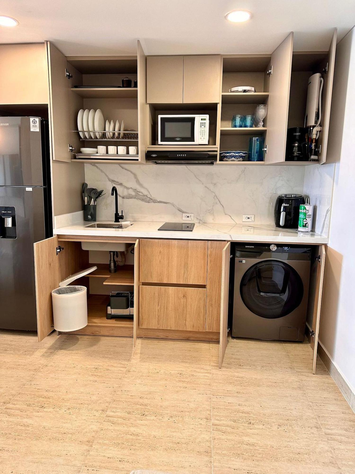 Apartamento Apartasuite Moderna Vista Al Mar Wifi Piscina *
