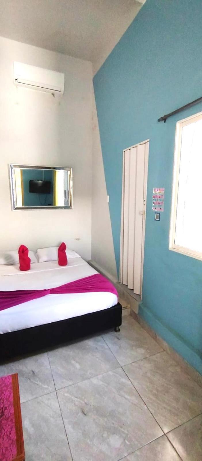 La Viduka Hostal *