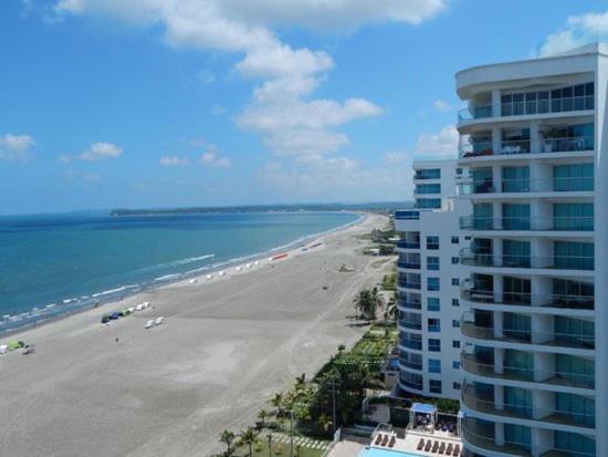 Apartamento Modern Beachfront At Radisson *
