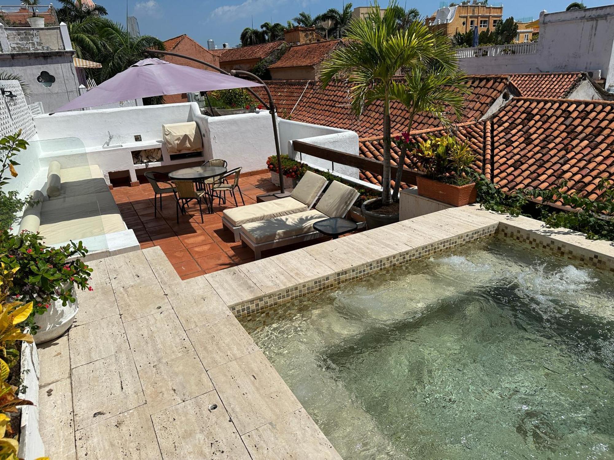 5 Bedroom Inside Of The Walled Cartagena