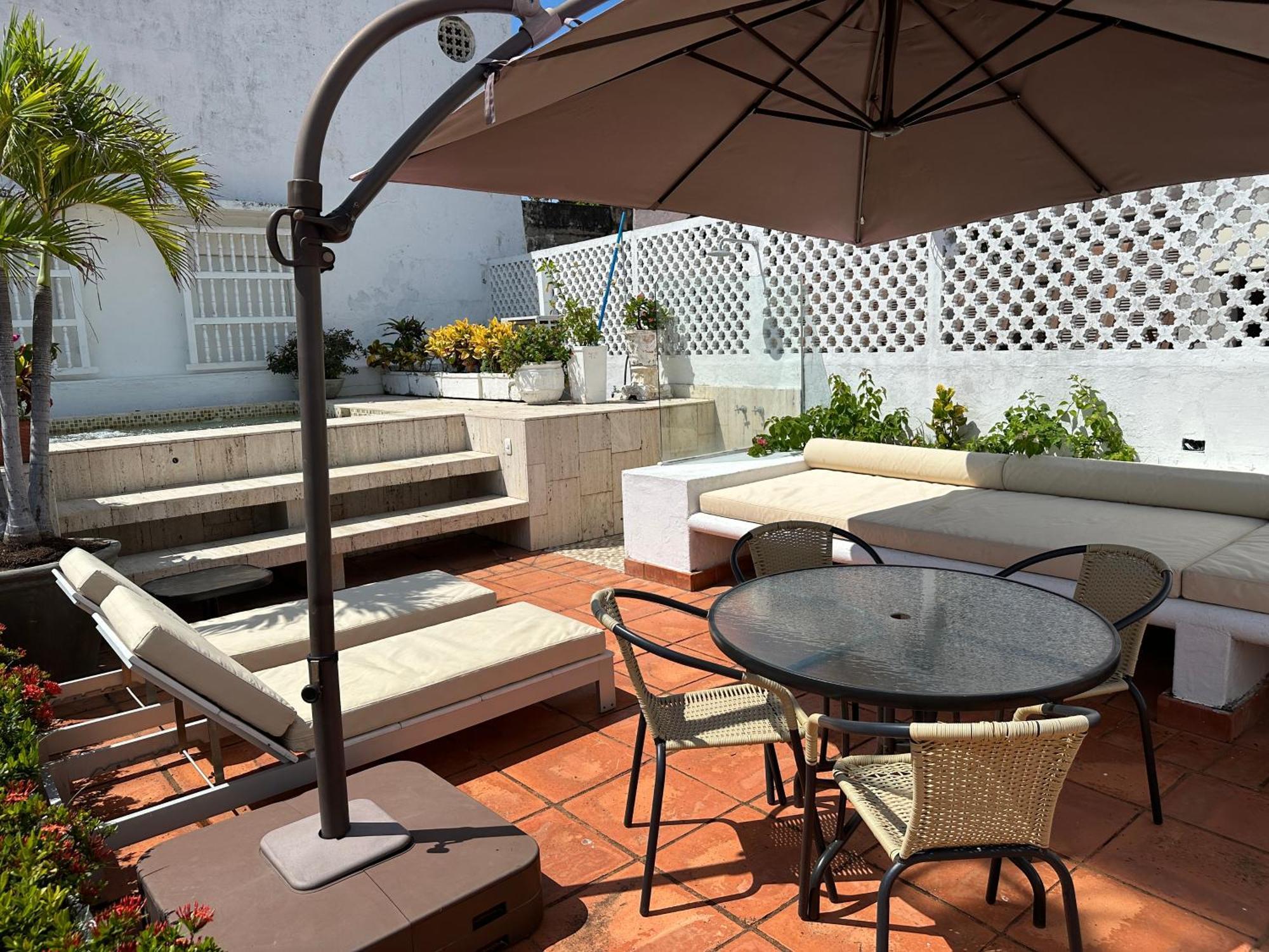 Сasa de vacaciones 5 Bedroom Inside Of The Walled Cartagena