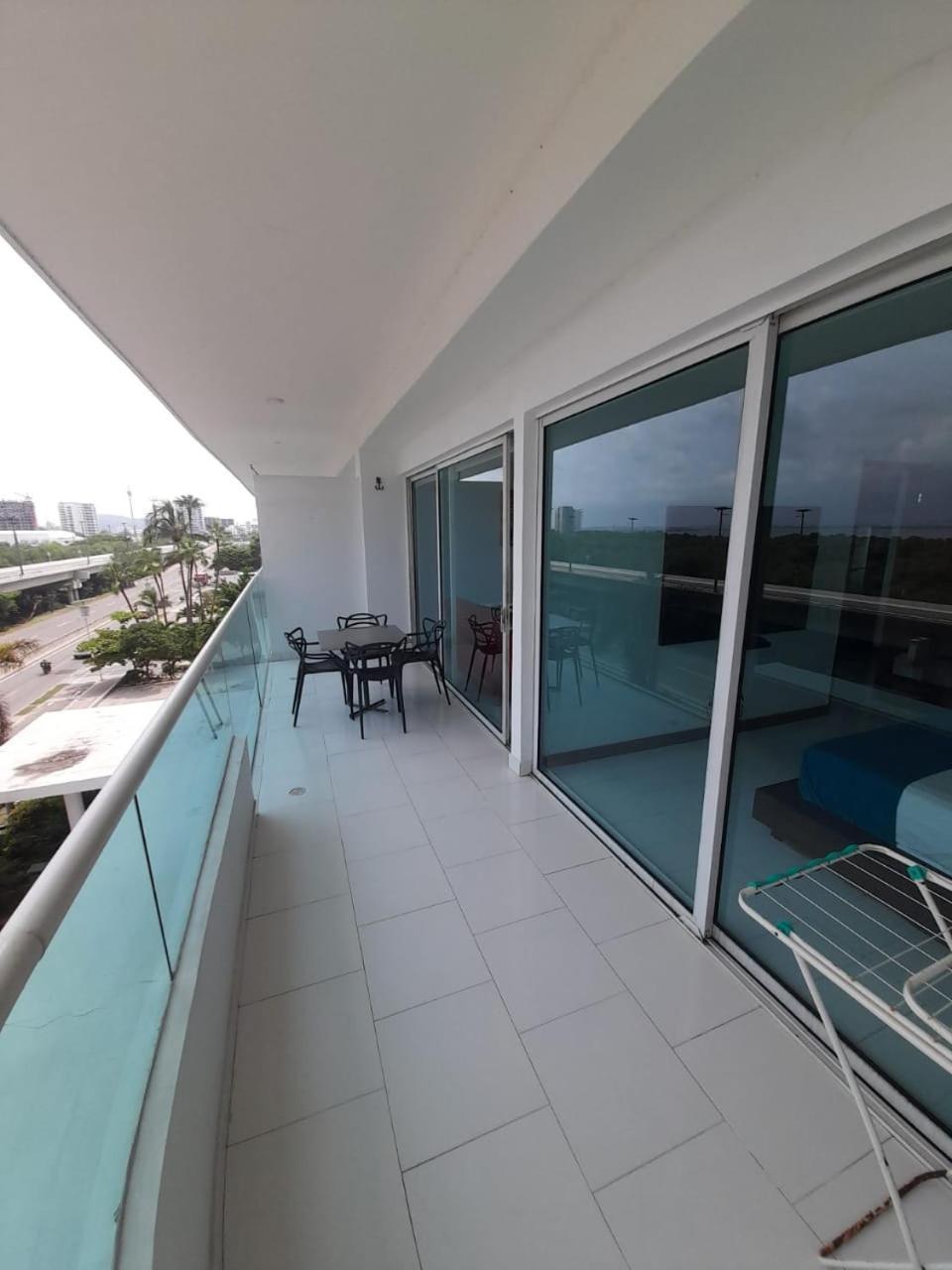 Frente A La Playa Morros 922 Apartamento