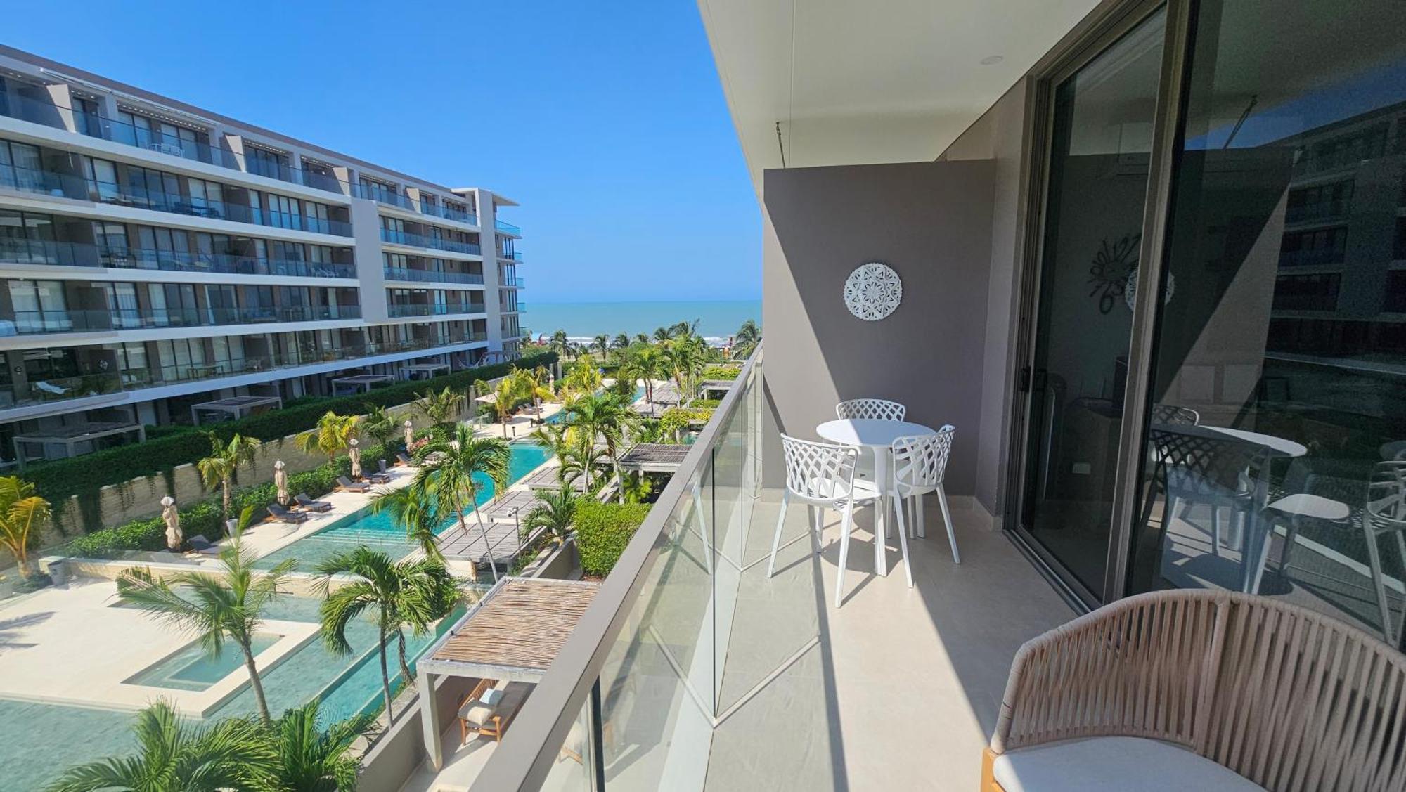 En Con Acceso Directo Al Mar En Apartamento Cartagena