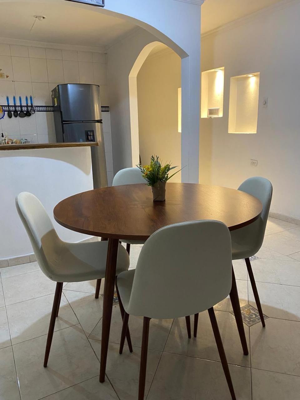 Apartamento Comodo *