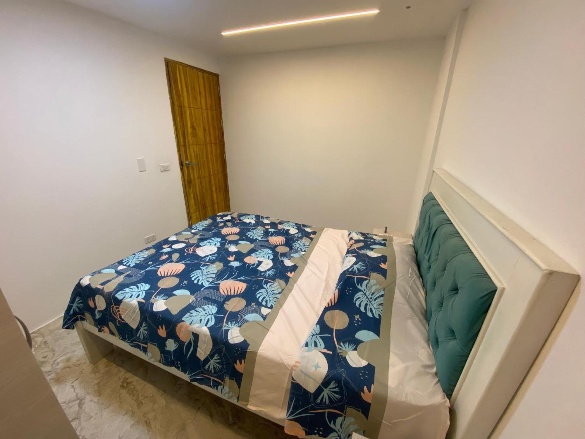 Apartamento Casa De Lujo En Barrio Popular
