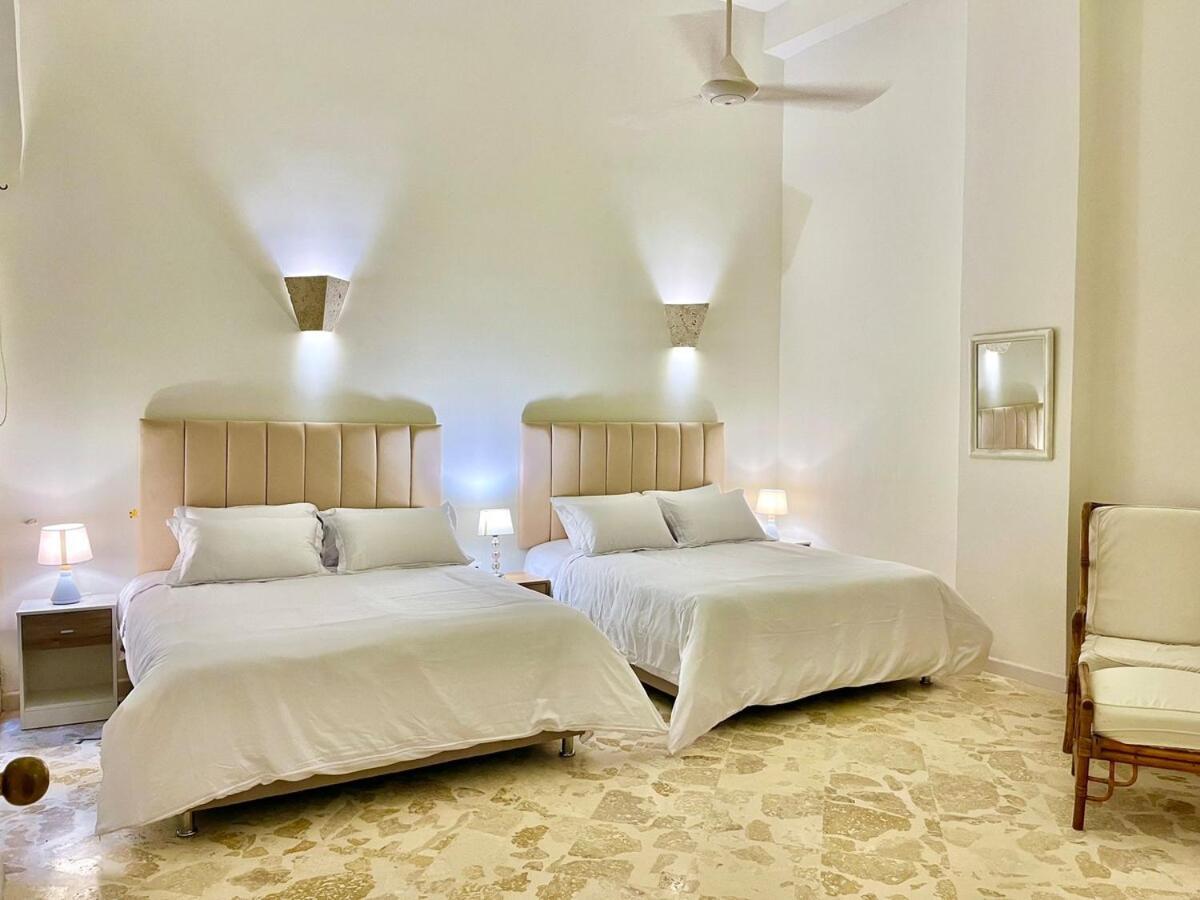 Apartamento Walled 2 Private Patios, Rooftop With Pool Cartagena